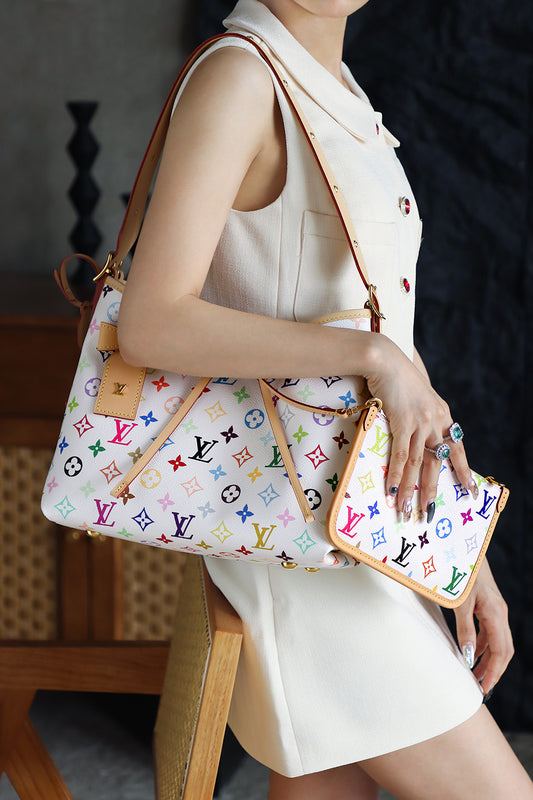 路L家-M13661 Carryall-白三彩