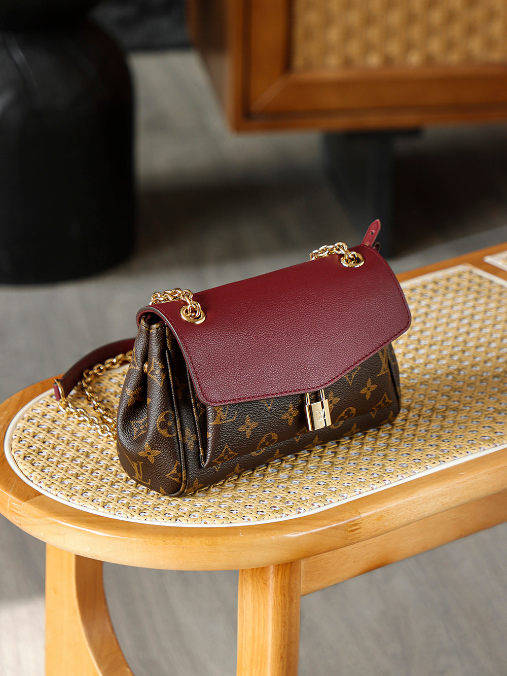 路L家-M27067 Sac Saint-Germain BB手袋 酒紅色