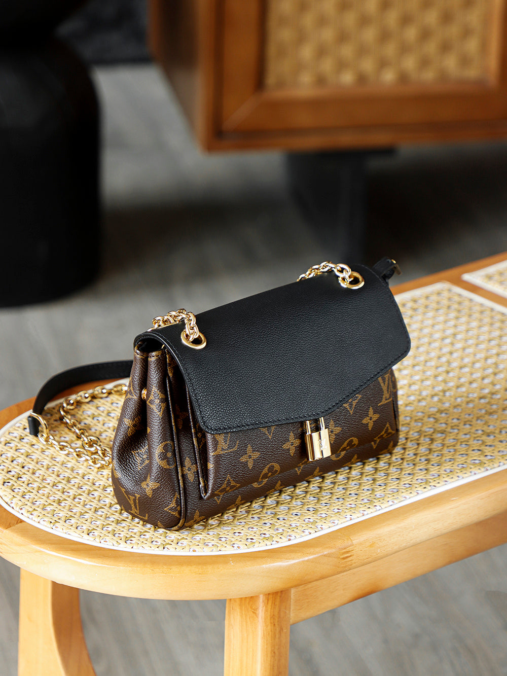 路L家-M26398 Sac Saint-Germain BB手袋 老花黑色
