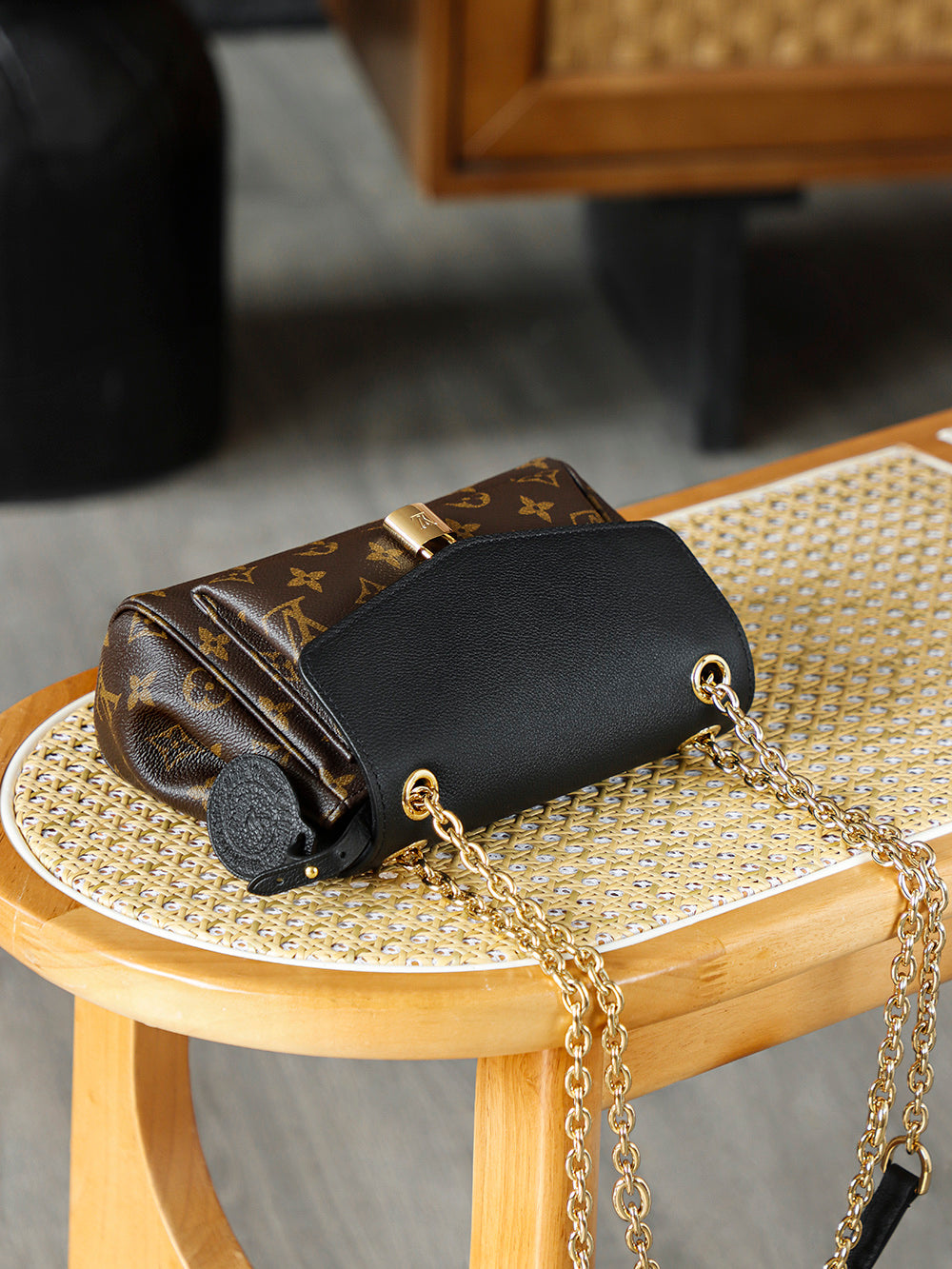 路L家-M26398 Sac Saint-Germain BB手袋 老花黑色