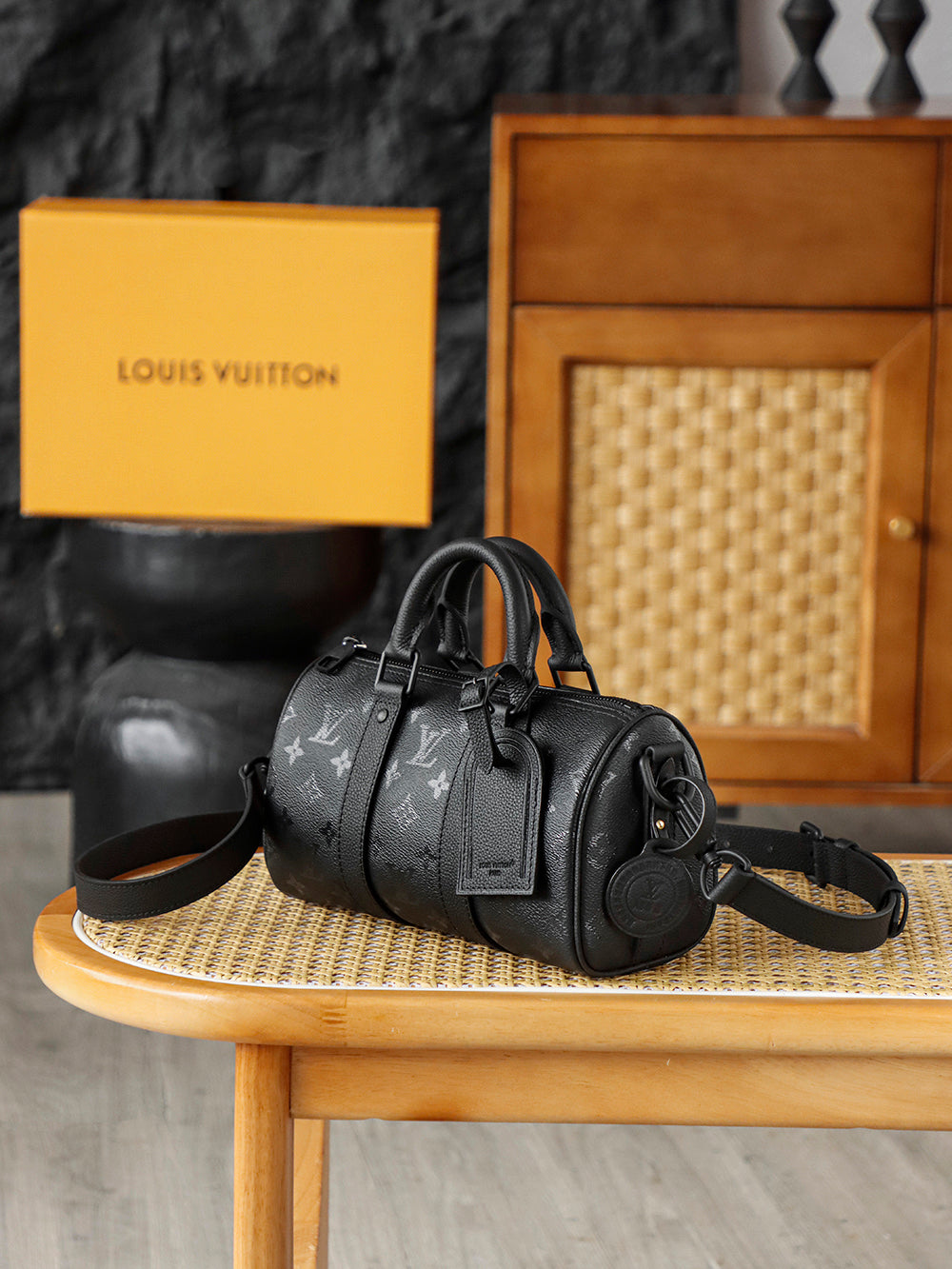 路L家-M28369 Keepall 25 午夜黑 男款包包