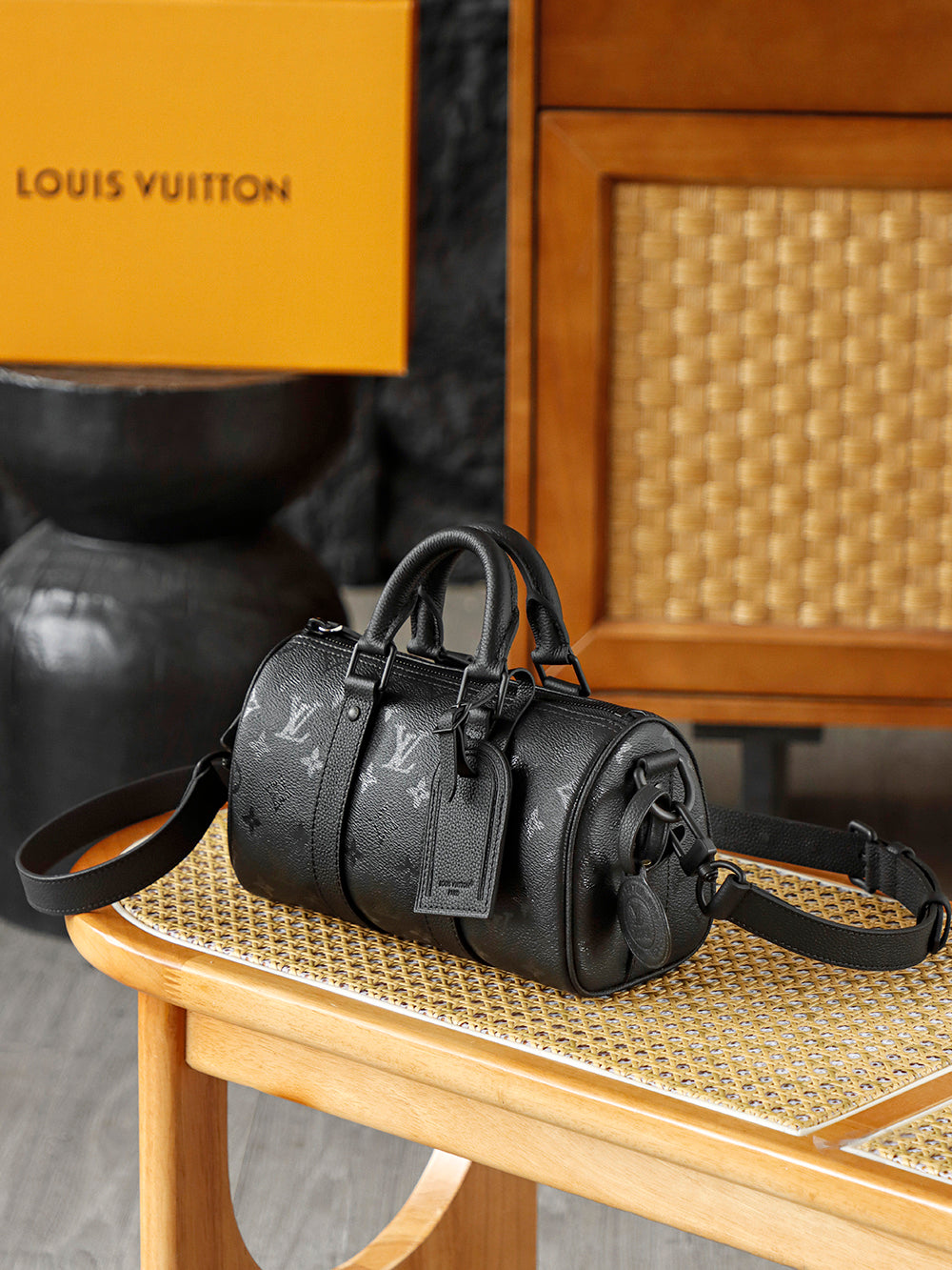 路L家-M28369 Keepall 25 午夜黑 男款包包