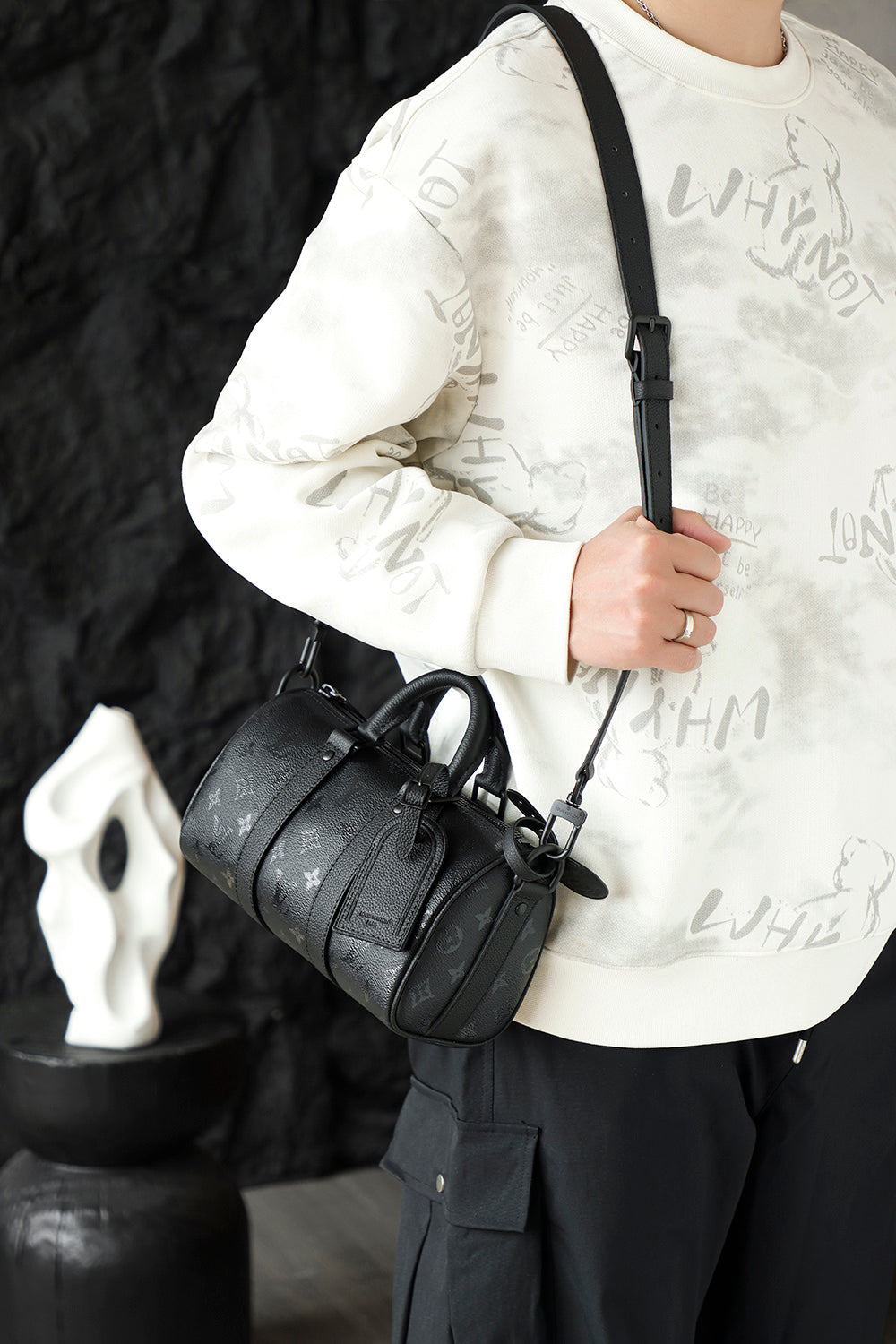 路L家-M28369 Keepall 25 午夜黑 男款包包