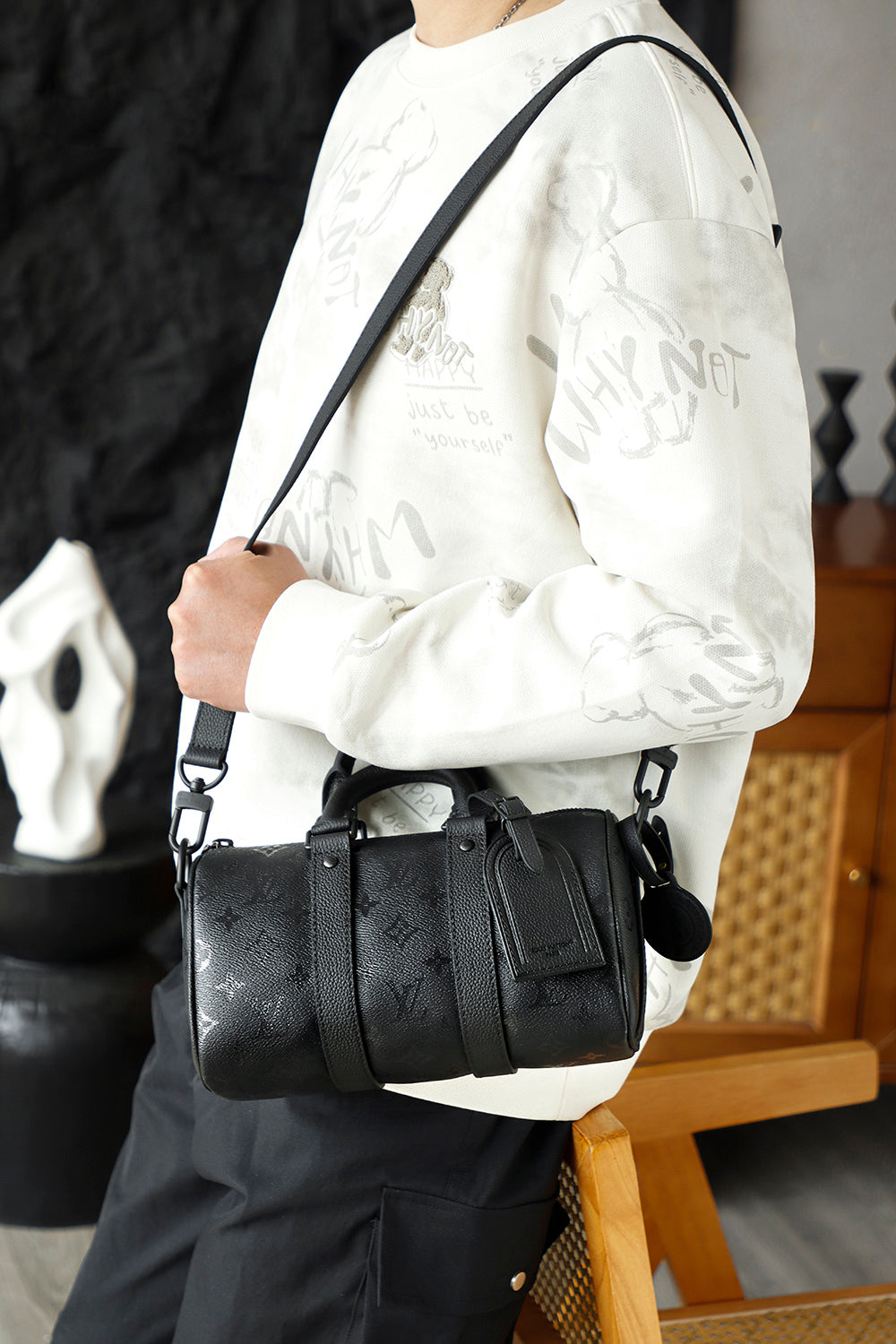 路L家-M28369 Keepall 25 午夜黑 男款包包