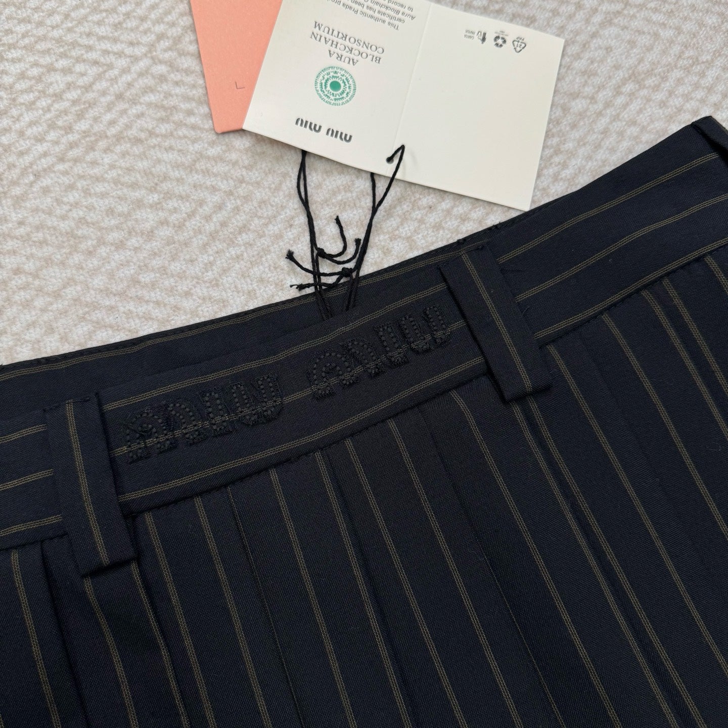 穆M家- 26春夏新品細條紋百褶半裙