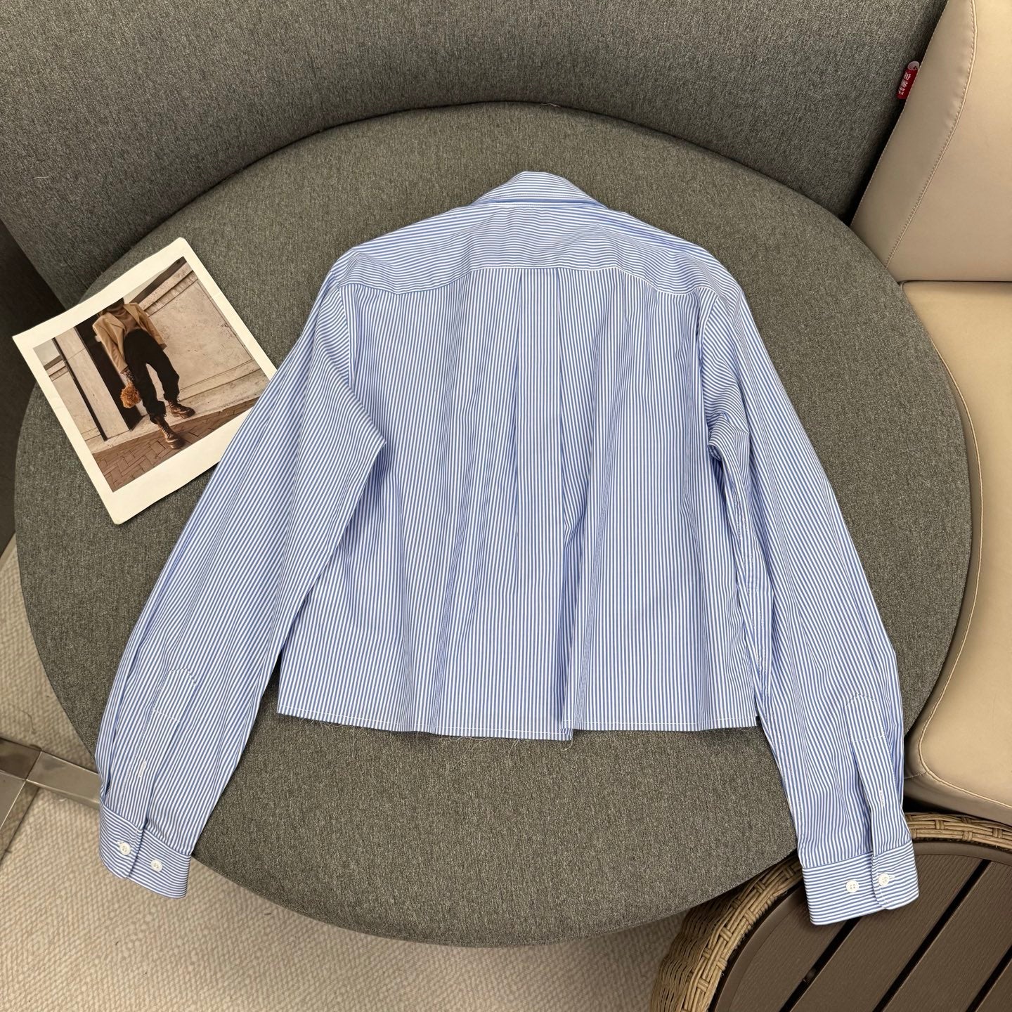 穆M家-26春夏系列藍條紋標誌刺繡男友風寬鬆襯衫
