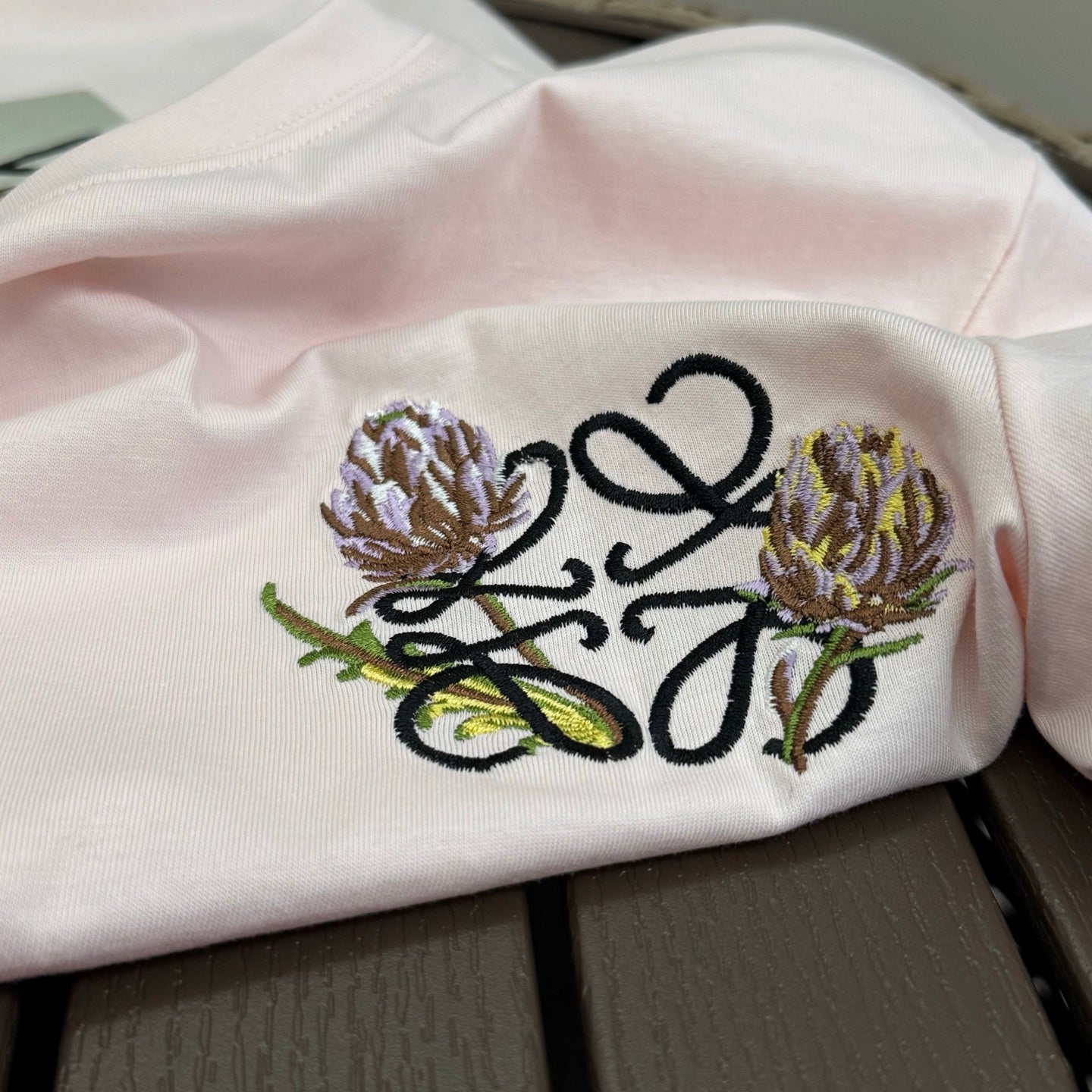 羅L家-26夏日限定淡粉色刺繡T