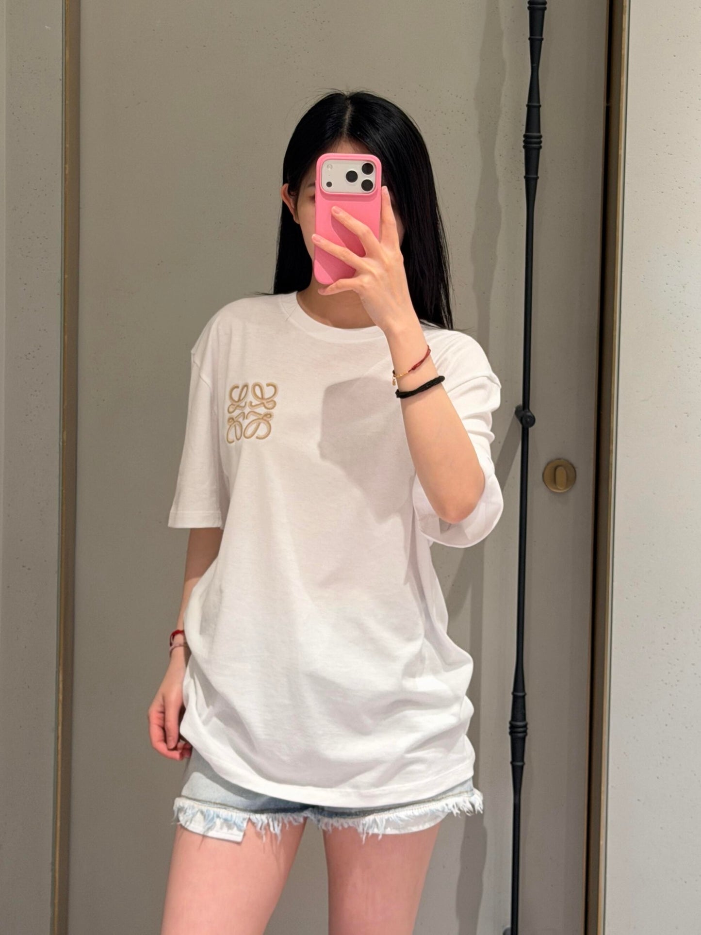羅L家-26夏日漸變肌理刺繡寬鬆短T 白色