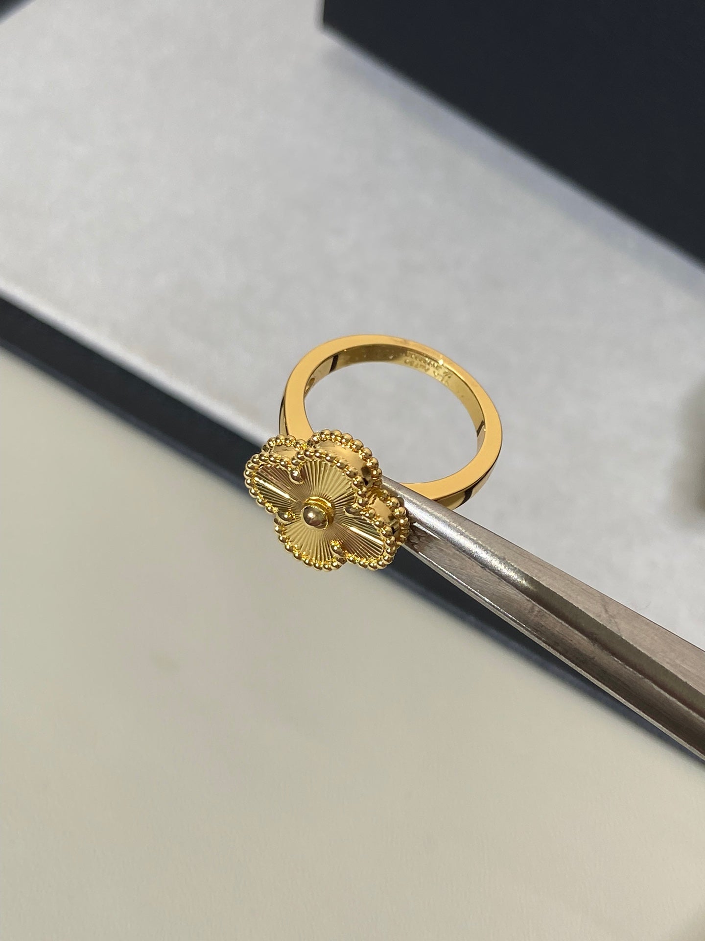 梵克V-26金屬四葉草戒指