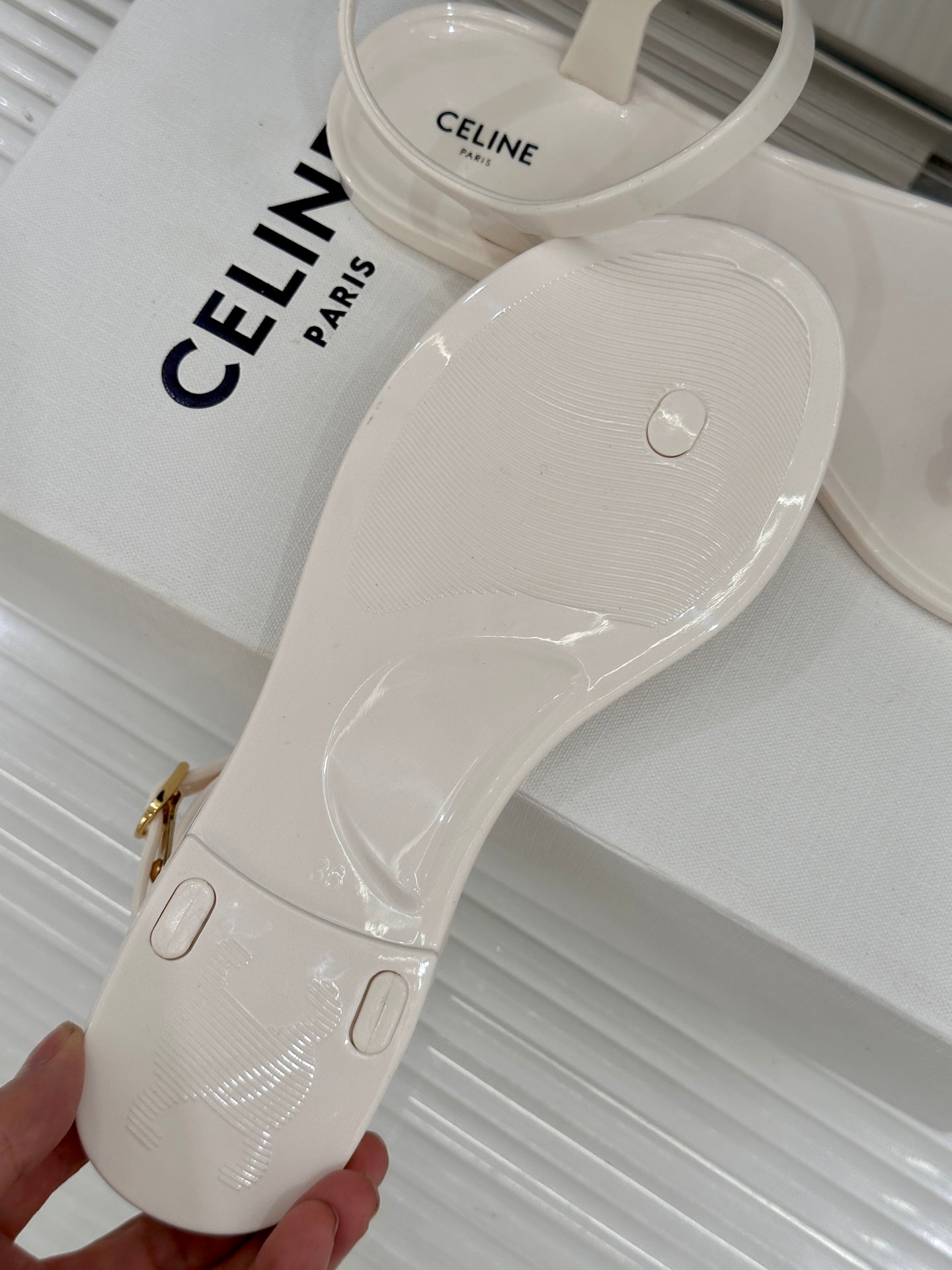 賽C家-果凍涼鞋 白色