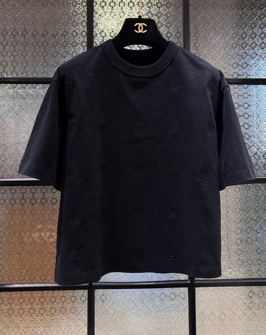 小香家-26春夏系列鏤空刺繡短T 黑色