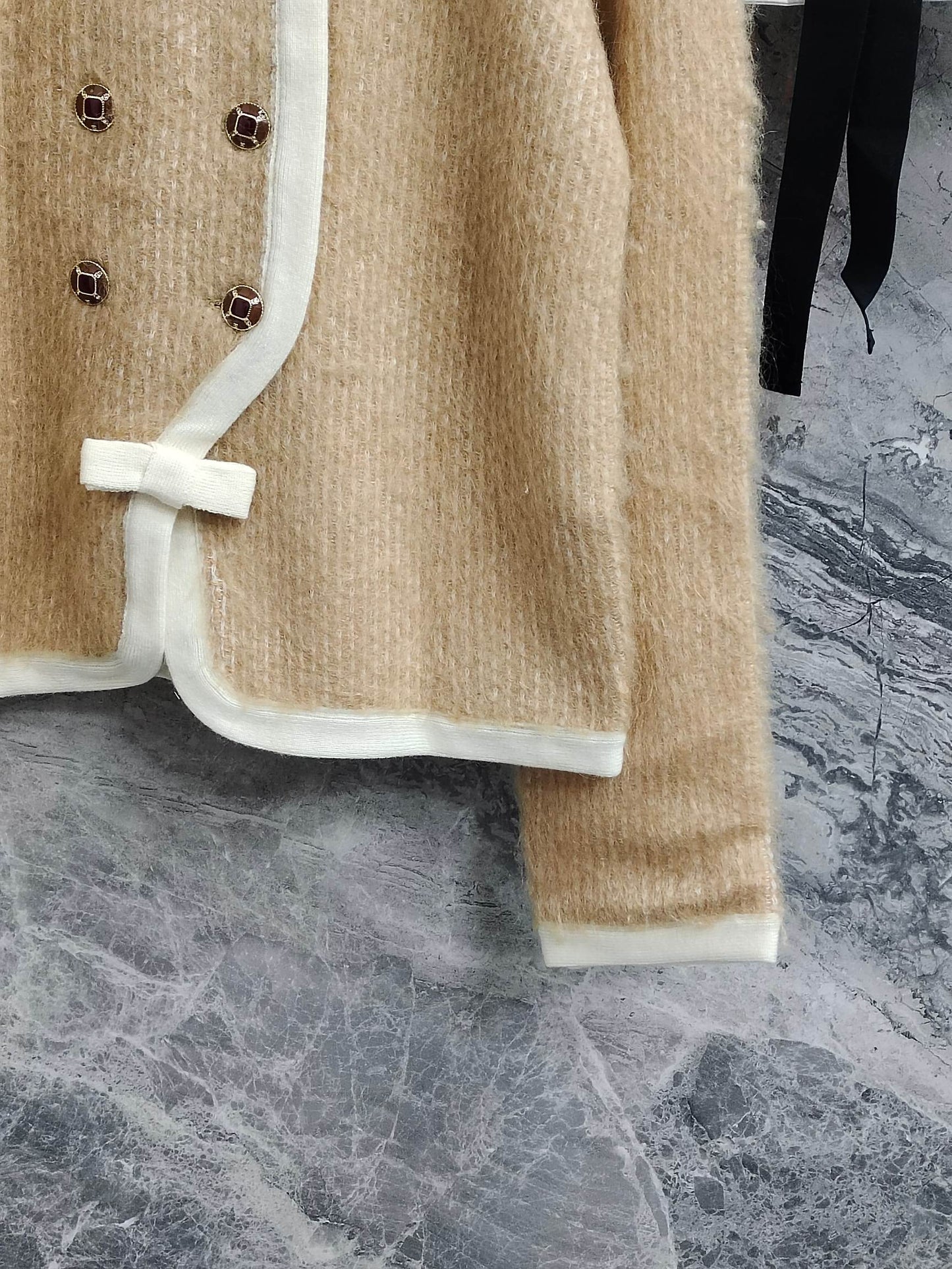 小香家-馬海毛羊絨外套 卡其色