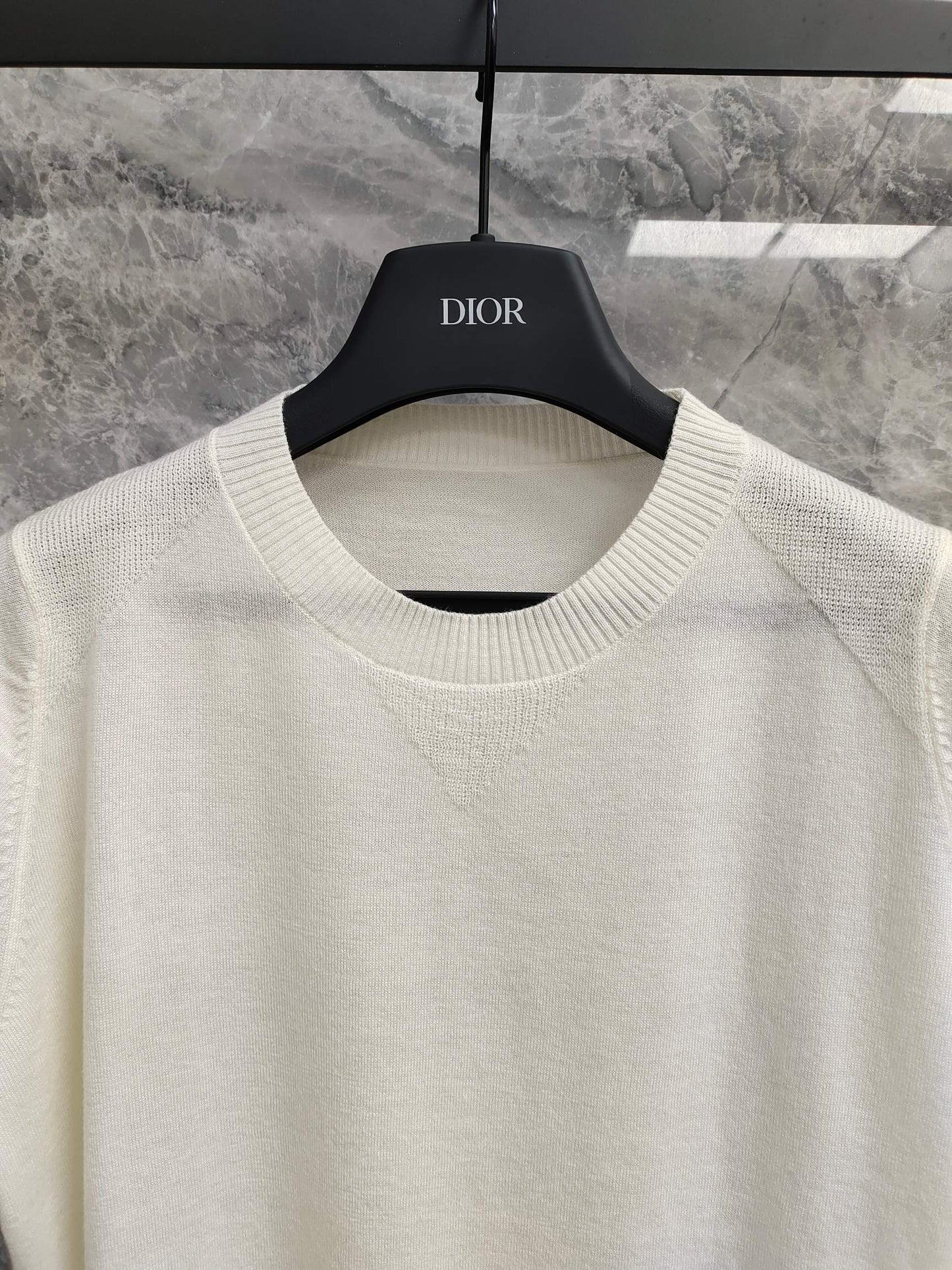 小香家-下擺刺繡logo短袖上衣 白色