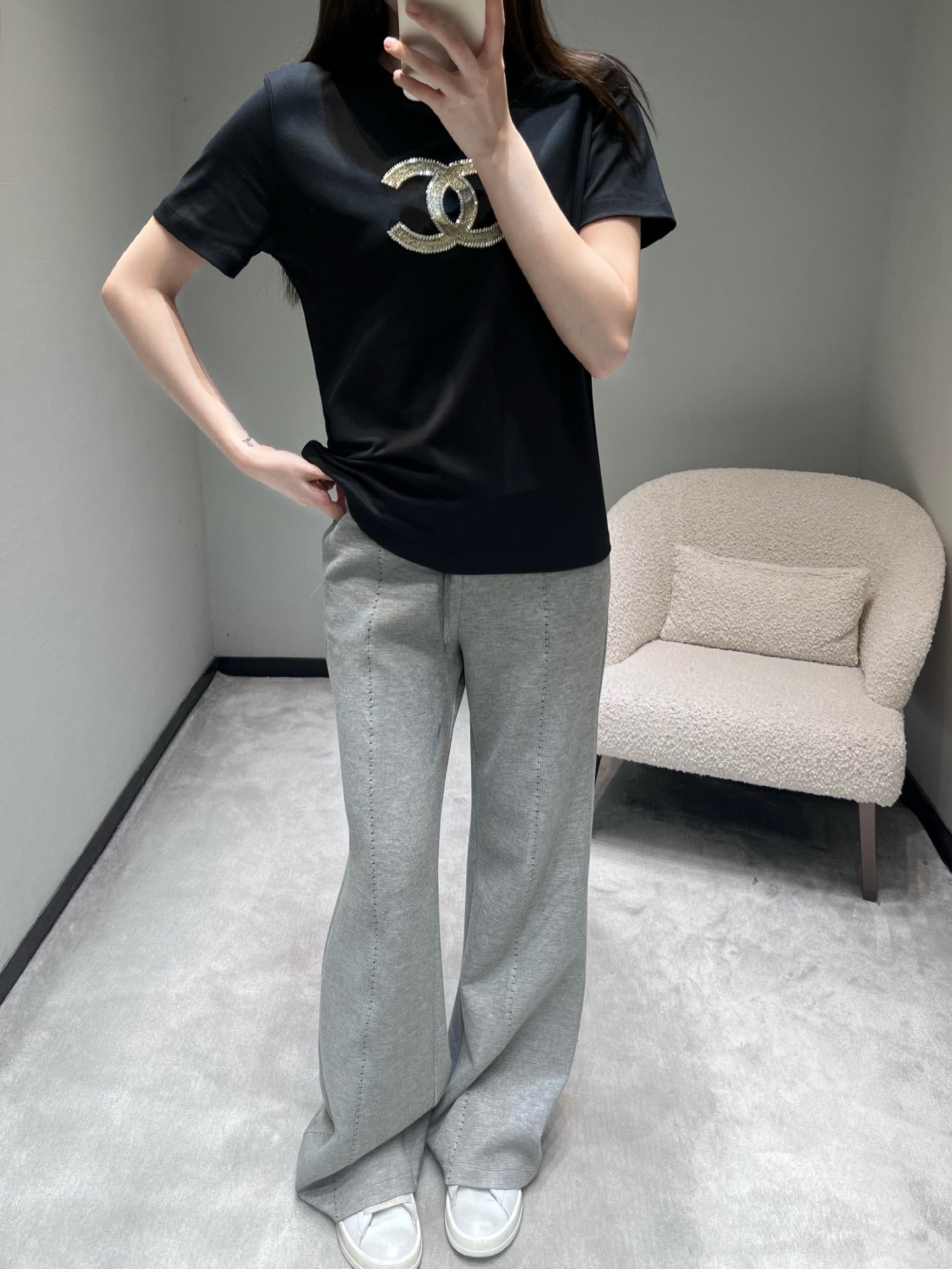 小香家-26雙C燙鑽T 黑色