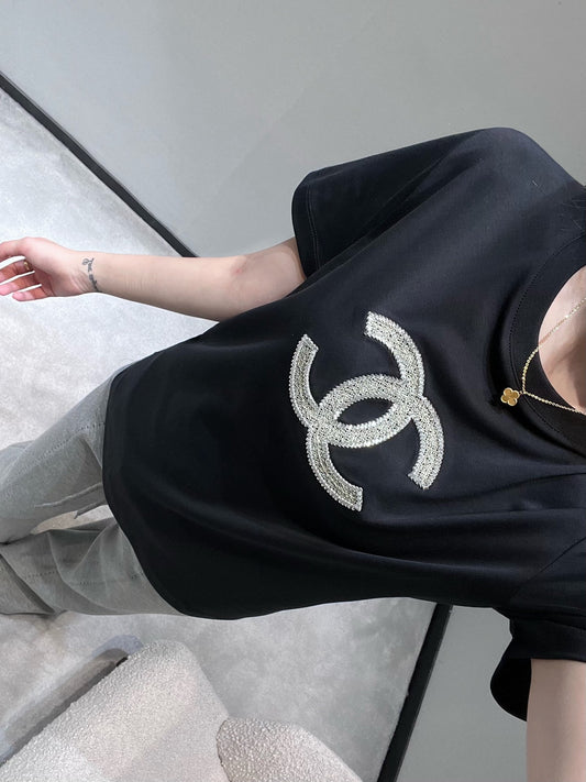 小香家-26雙C燙鑽T 黑色