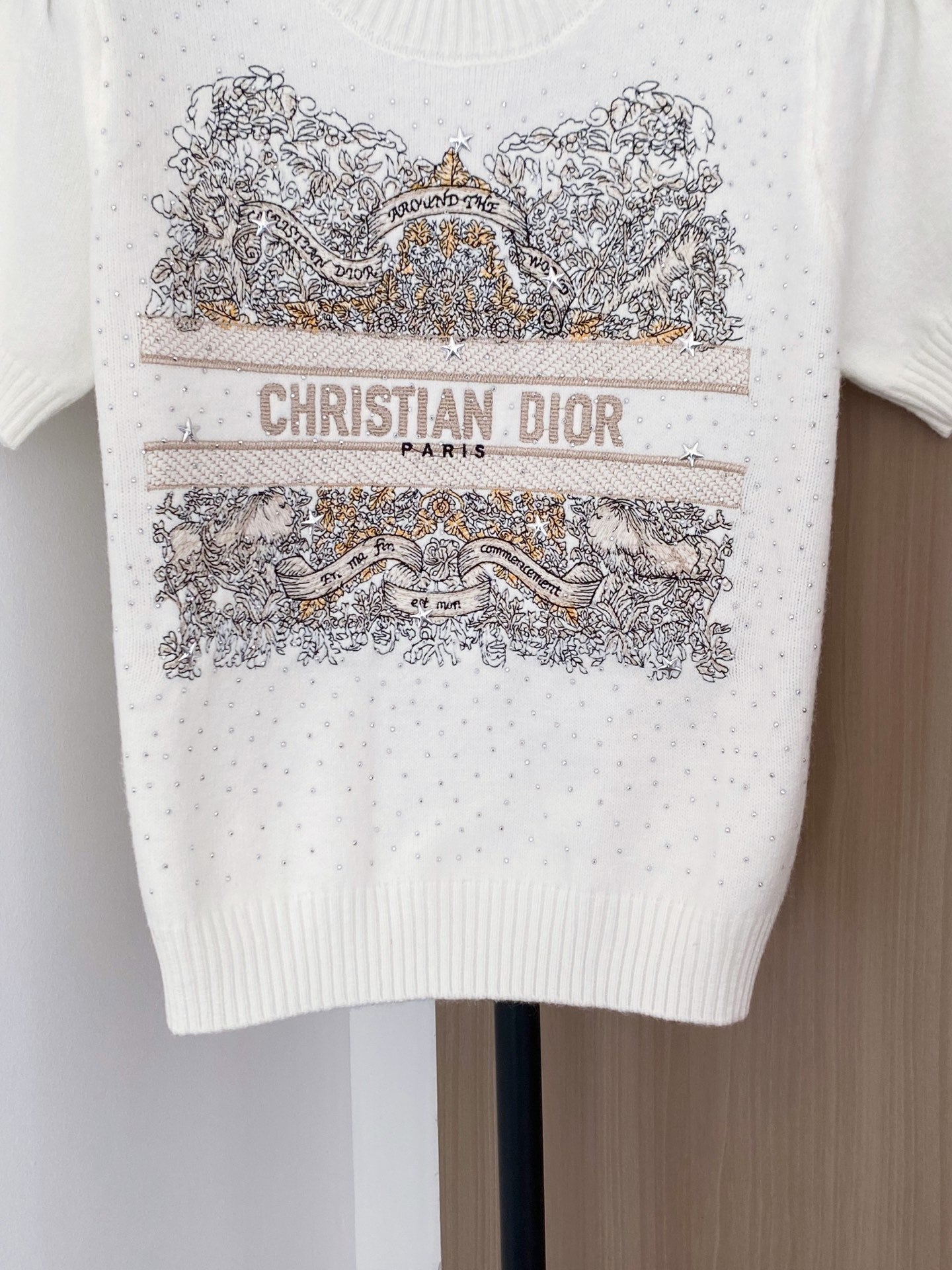 迪D家-緹花刺繡短袖上衣