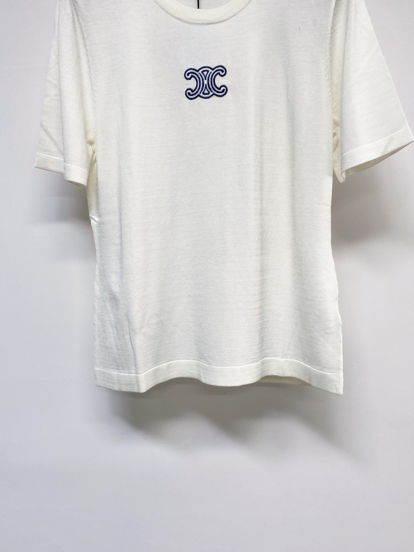 賽C家-簡約LOGO寬鬆上衣 白色