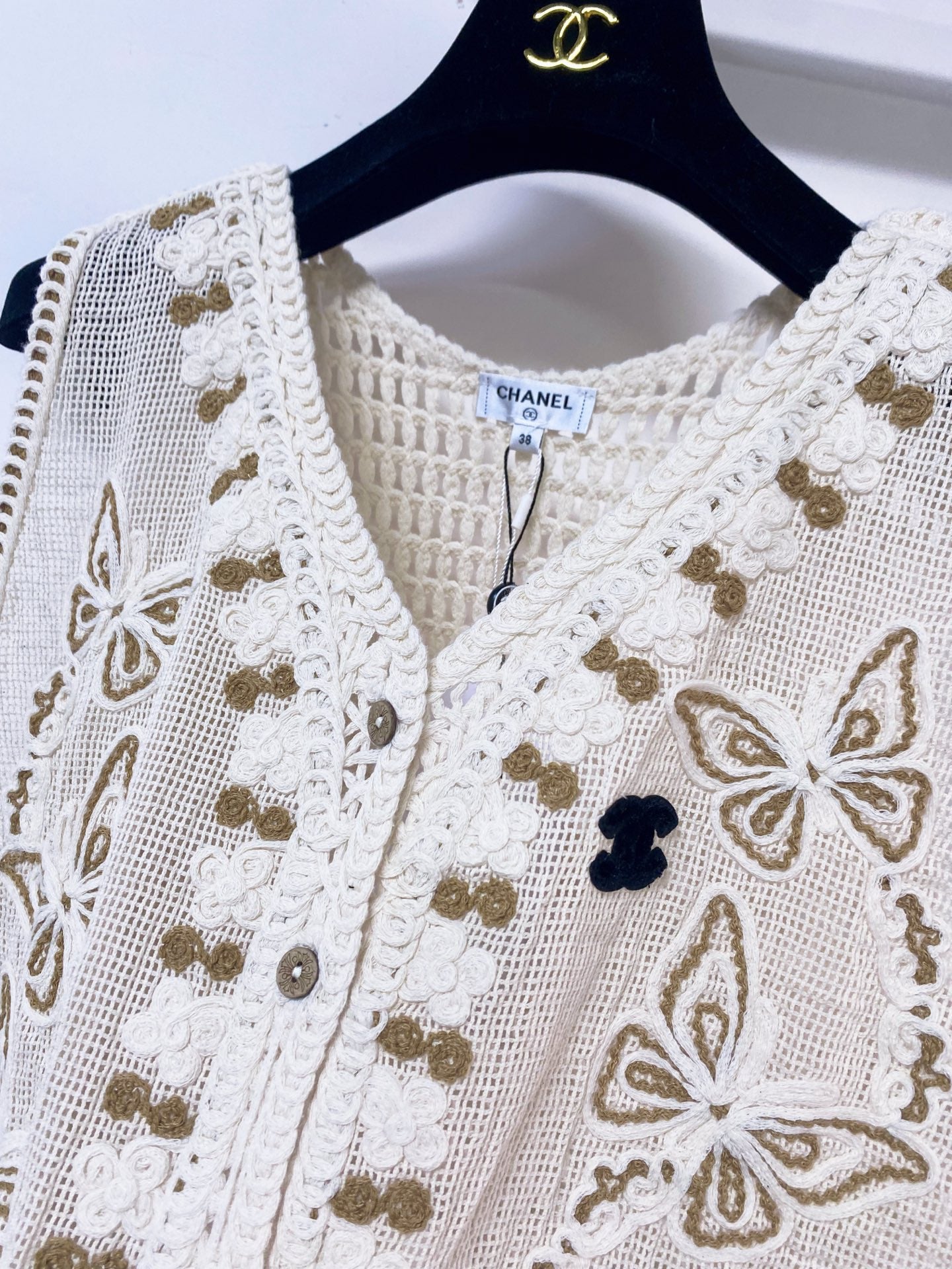 小香家-蝴蝶刺繡鈕扣背心