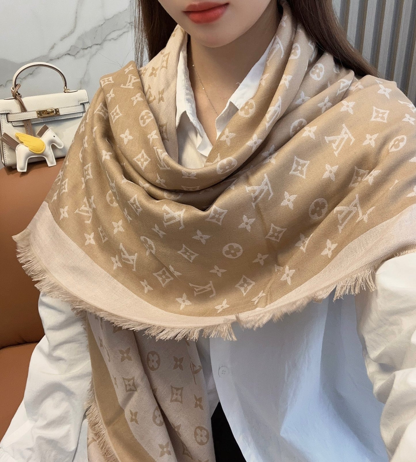 路L家-米爾筆披肩140*140cm 60%絲40%羊毛