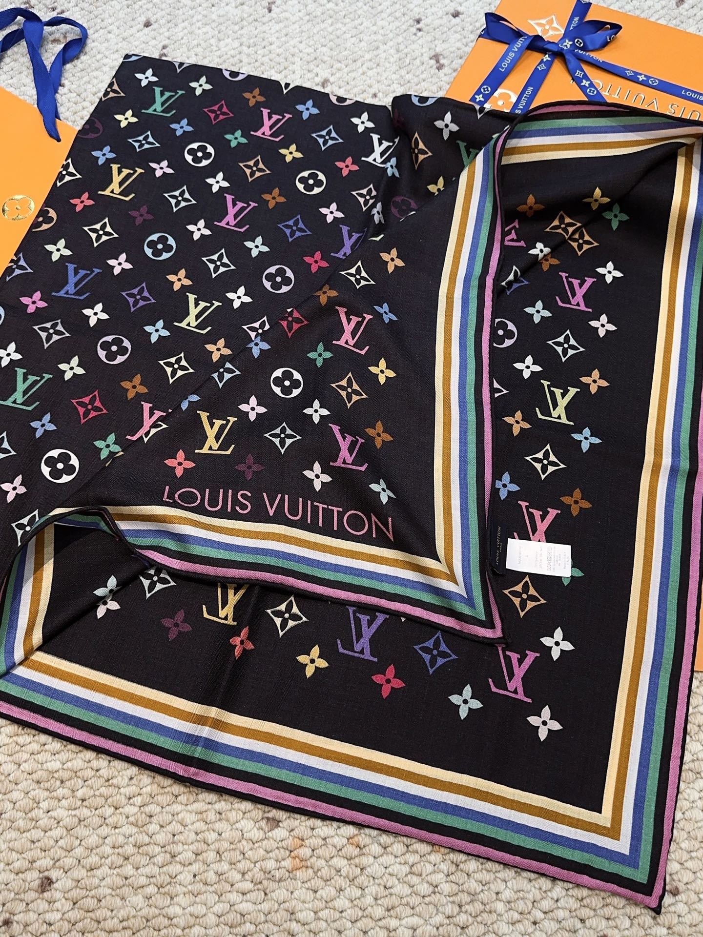 路L家-雙面同色 140X140cm絲絨方巾