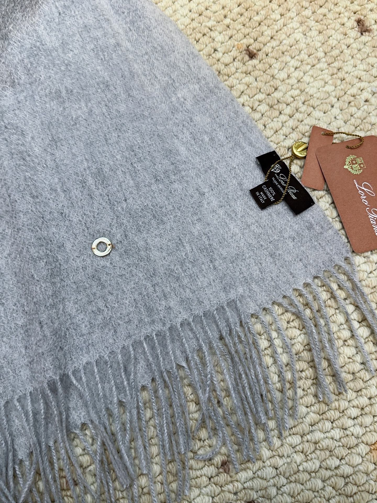 L-Piana-經典水波紋 素色羊絨圍巾 30*180