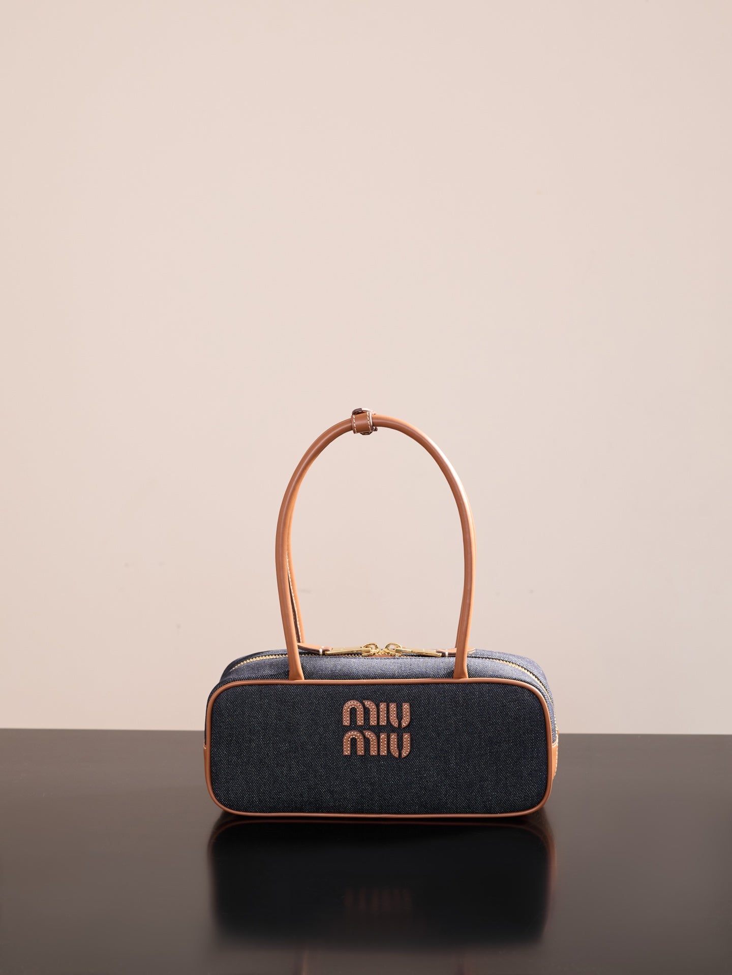 穆M家-5BB173M1000 𝗕𝗘𝗔𝗨 公文包 中號 牛仔單寧