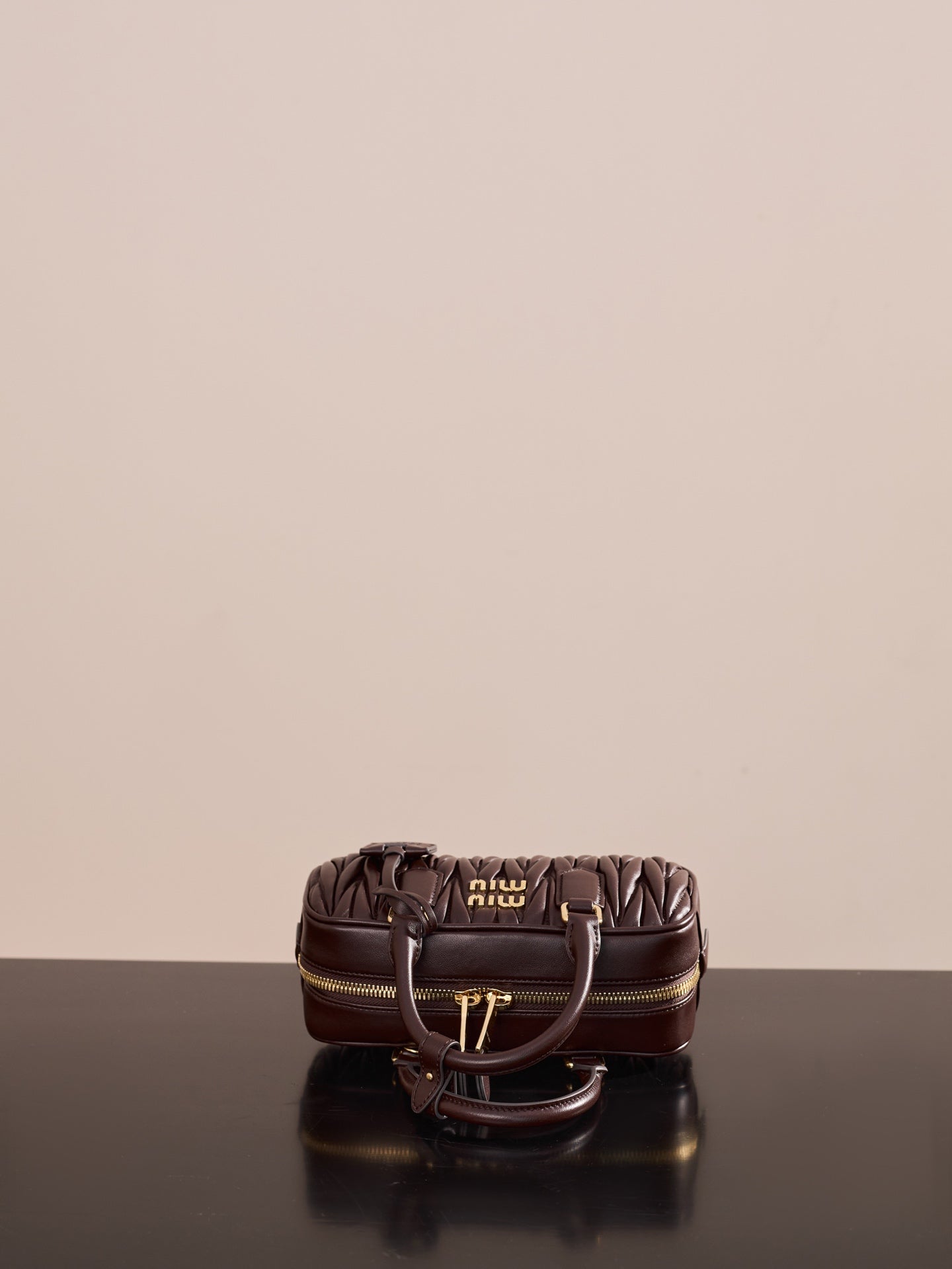 穆M家-5BB142M1200 𝗔𝗥𝗖𝗔𝗗𝗜𝗘 𝐌𝐚𝐭𝐞𝐥𝐚 小號 石楠木色