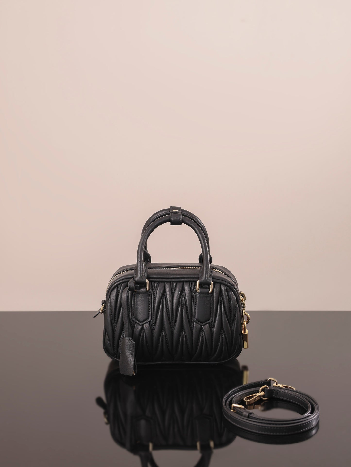 穆M家-5BB142M1200 𝗔𝗥𝗖𝗔𝗗𝗜𝗘 𝐌𝐚𝐭𝐞𝐥𝐚  黑色