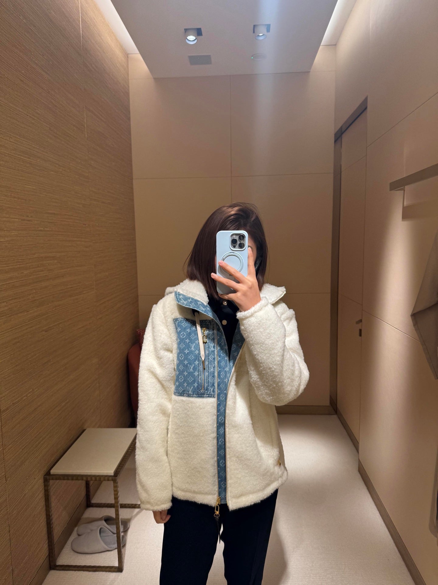 路L家- Ski滑雪系列白色泰迪拼藍牛仔連帽夾克
