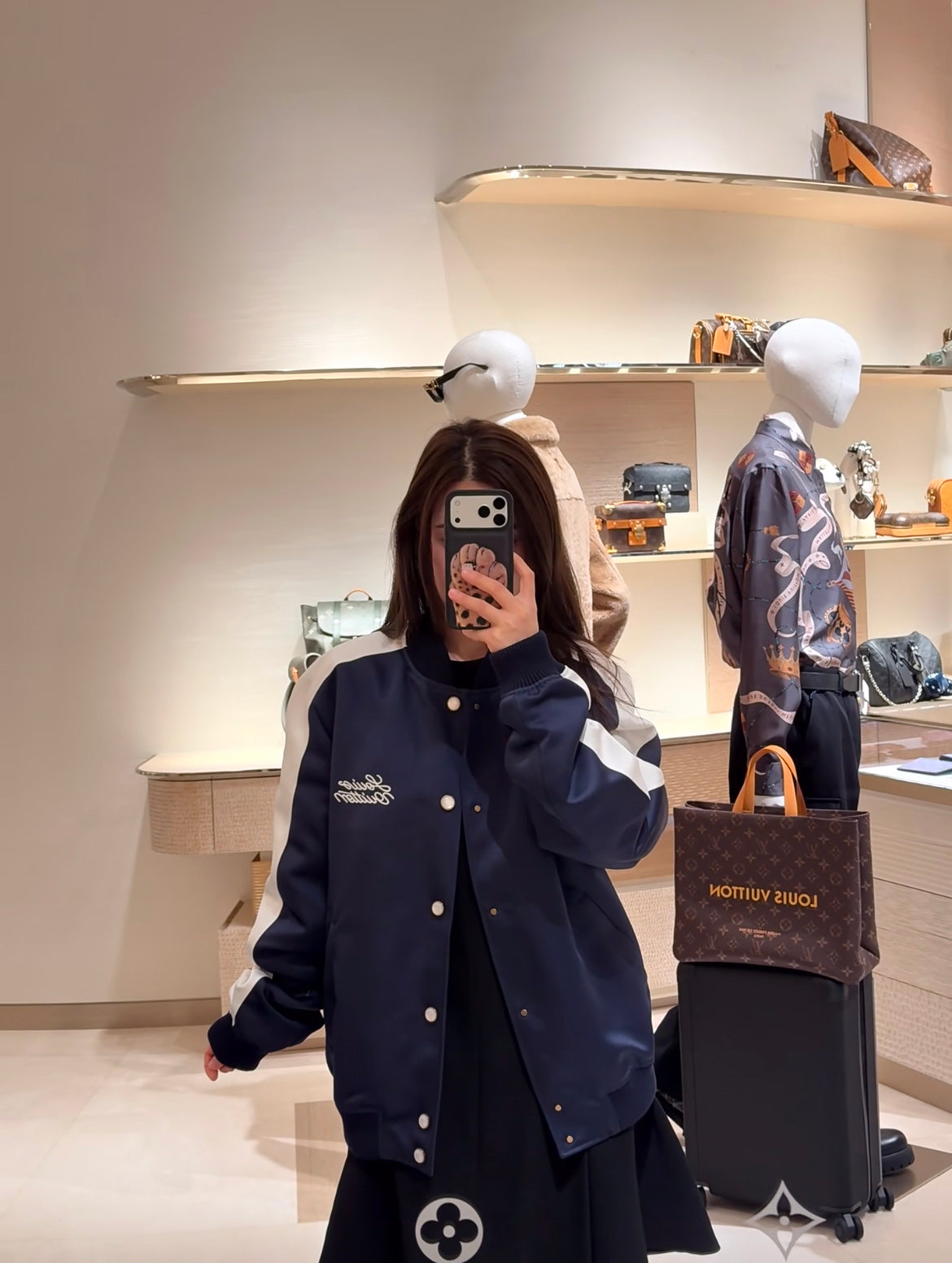 路L家-26駿馬奔騰刺繡深藍色夾克外套