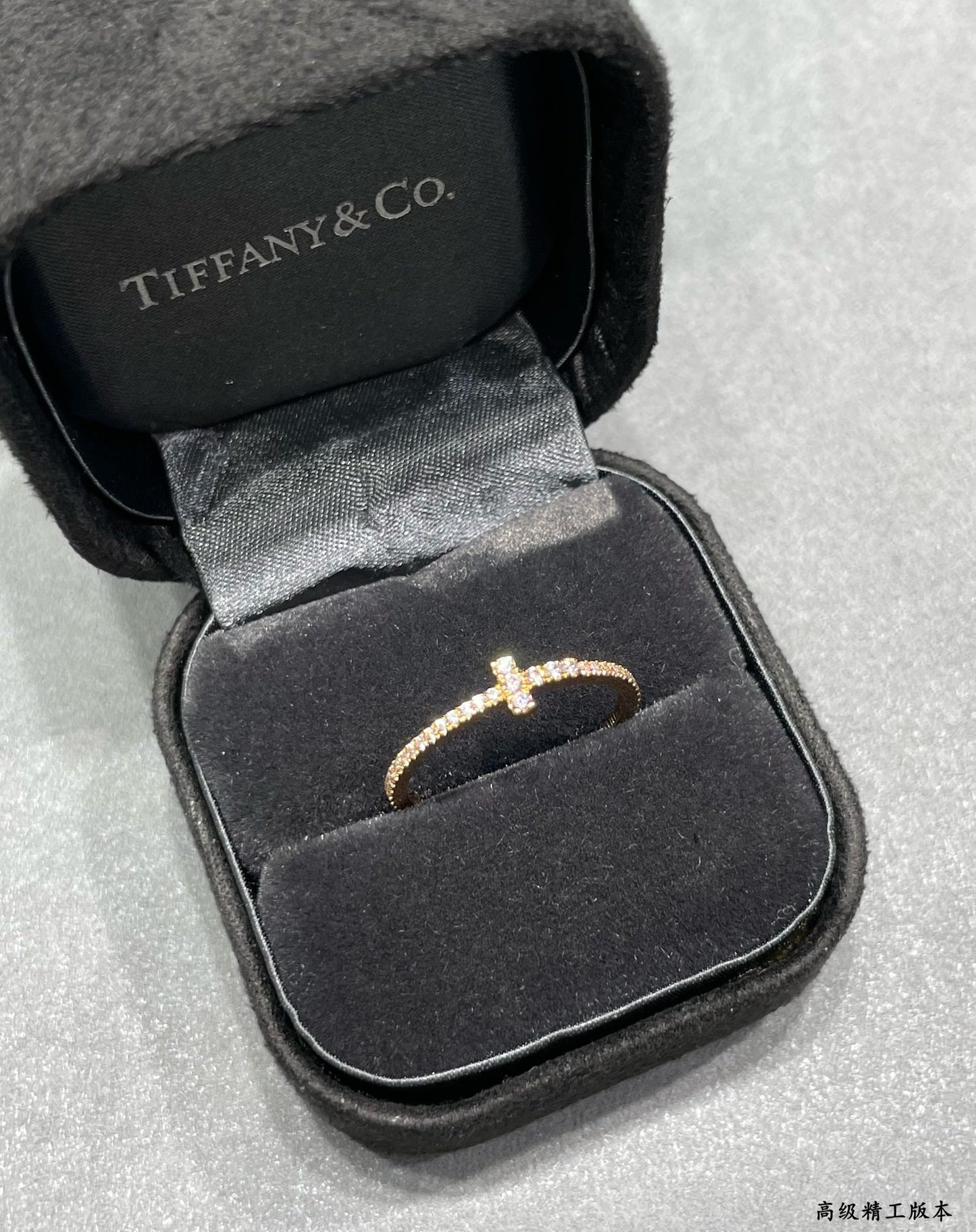 Tiffany-26鑲鑽十字架戒指