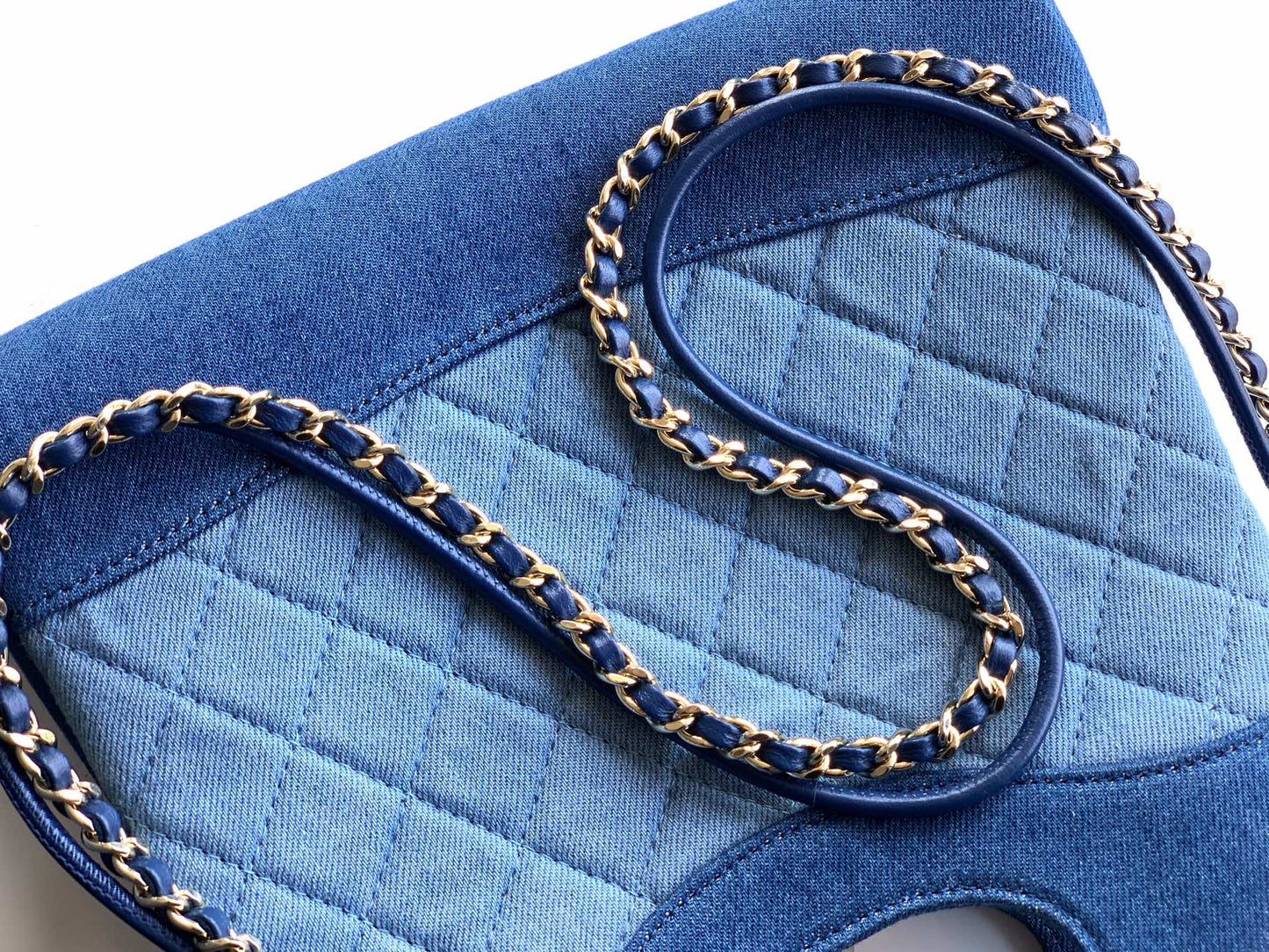 小香家-26P牛仔31bag手提斜挎包 小號 水藍
