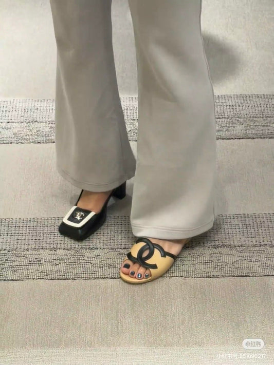 小香家-雙C一字拖 杏色