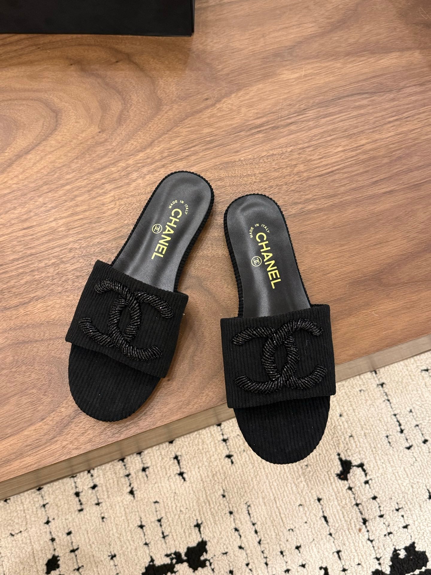 小香家-平底拖鞋 黑色