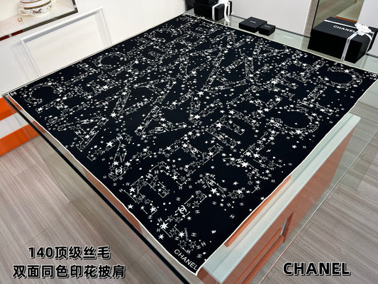 小香家-絲毛雙面同色 135*135cn 30%桑蠶絲70%羊毛