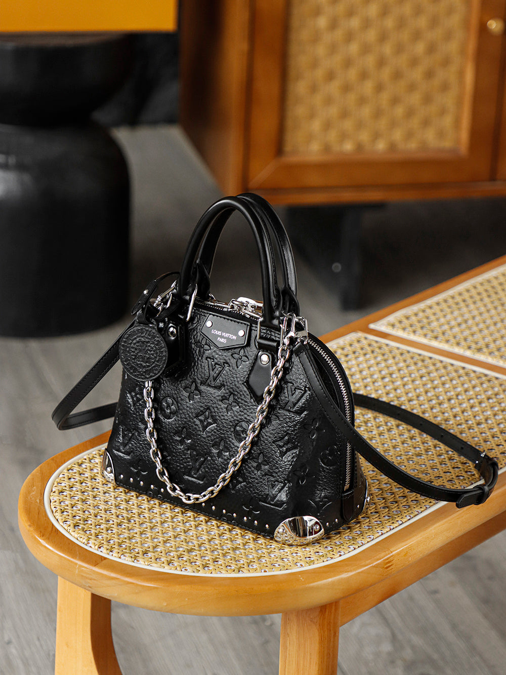 路L家-M27812 ALMA TRUNK BB 手袋