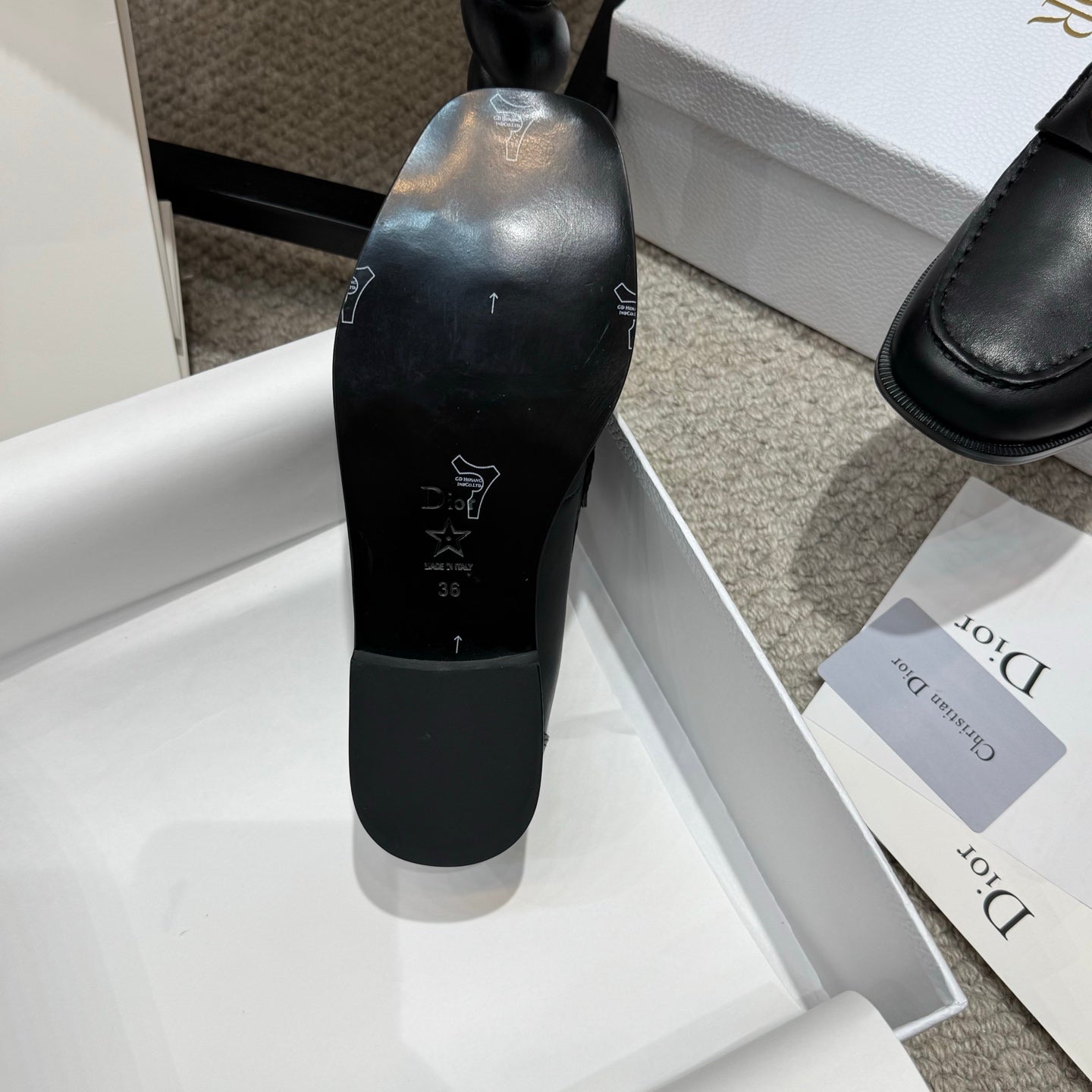 迪D家-26 CD扣樂福鞋