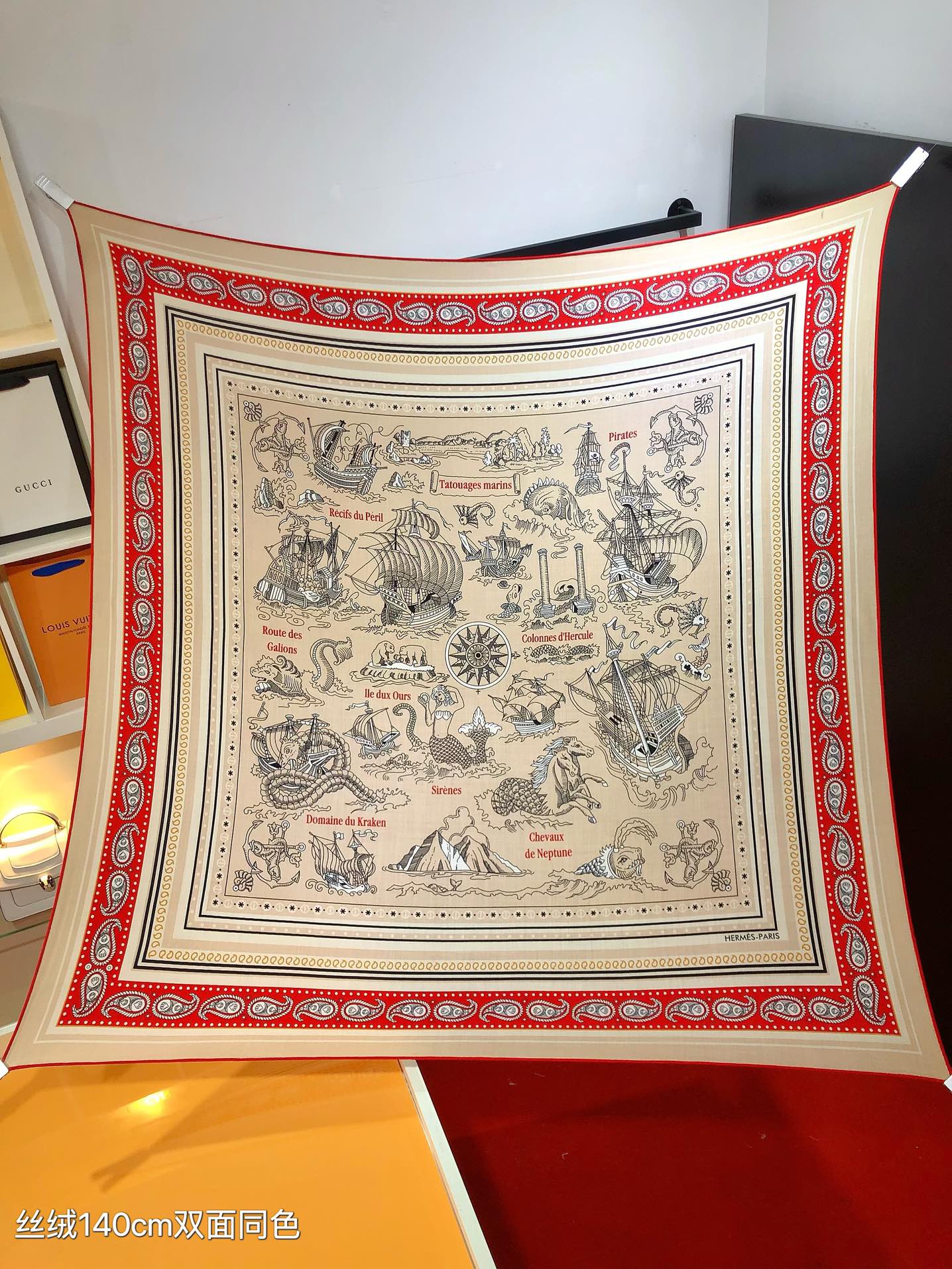 小愛款-雙面同色 140x140cm 70%羊絨30%真絲