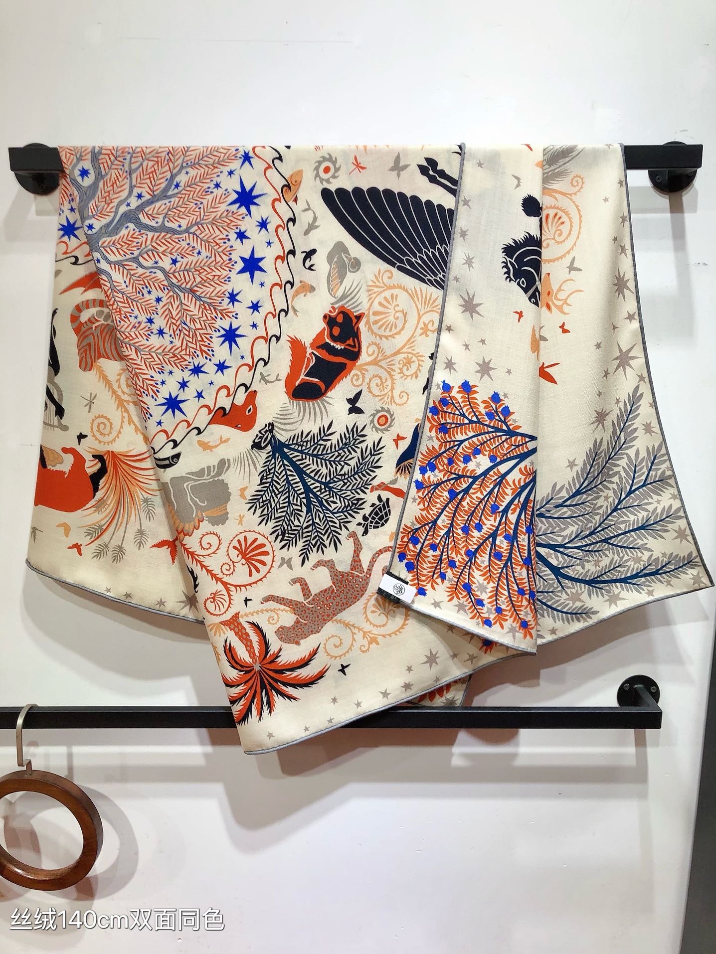 小愛款-雙面同色 140x140cm 70%羊絨30%真絲