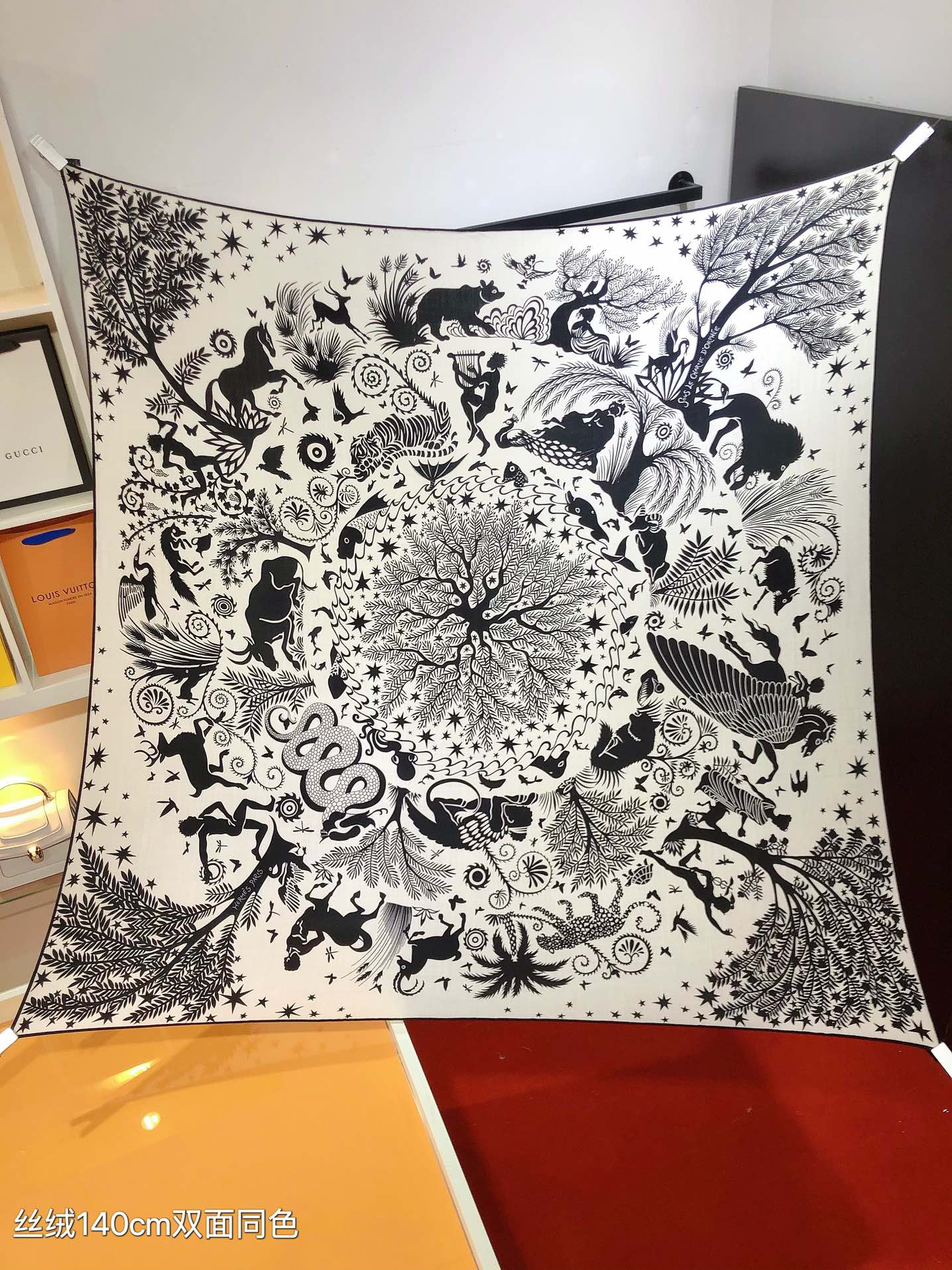 小愛款-雙面同色 140x140cm 70%羊絨30%真絲