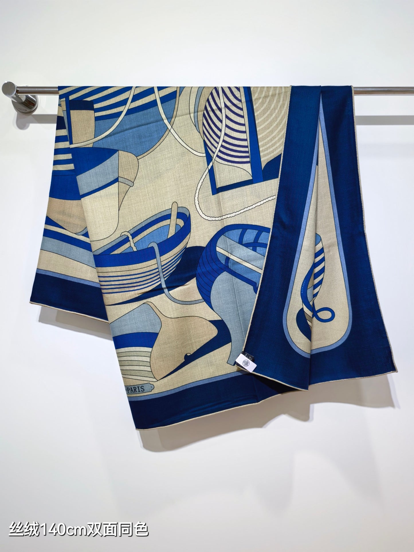 小愛款-雙面同色 140x140cm 70%羊絨30%真絲