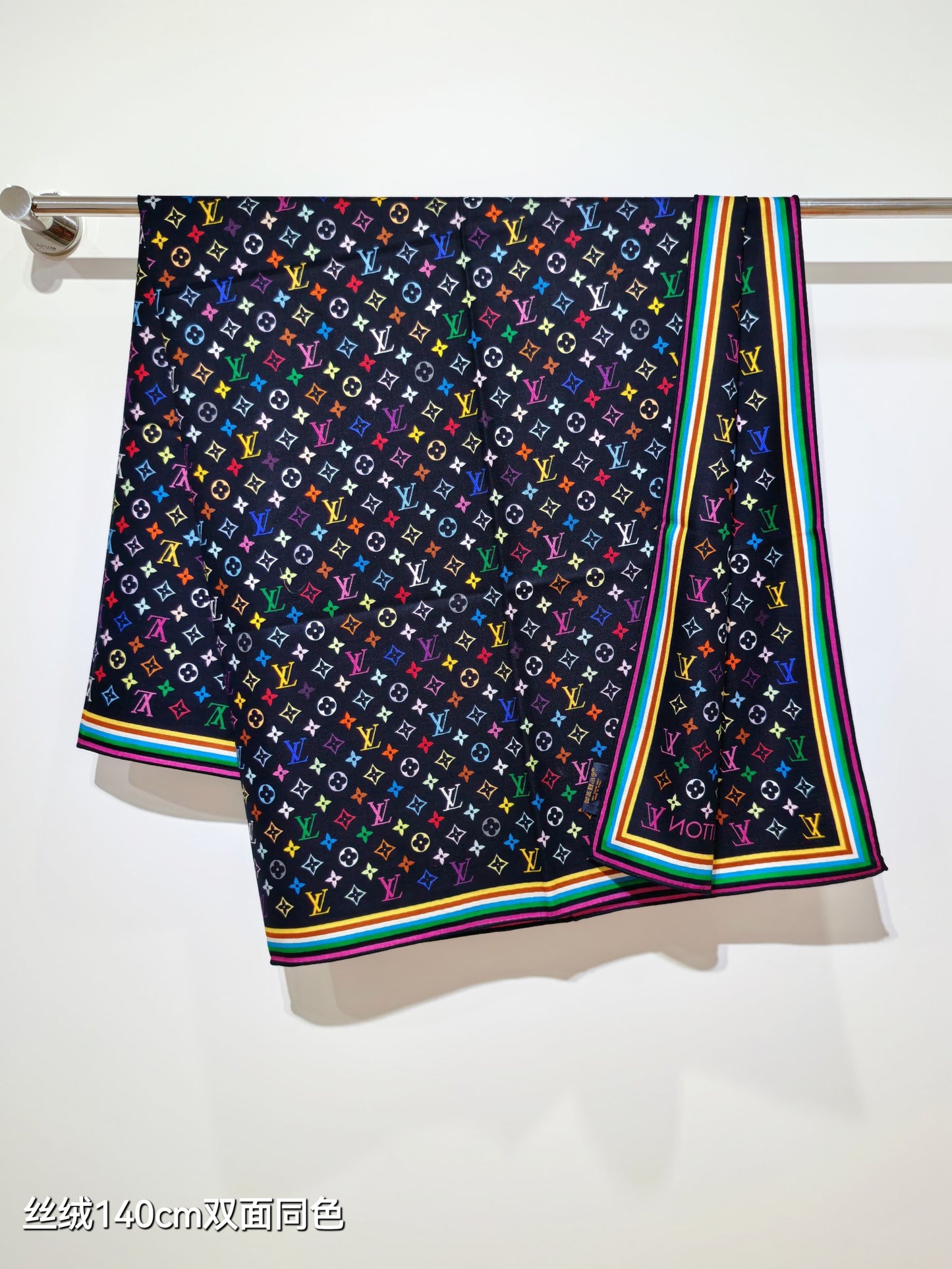 小愛款-雙面同色140x140cm 70%羊絨30%真絲