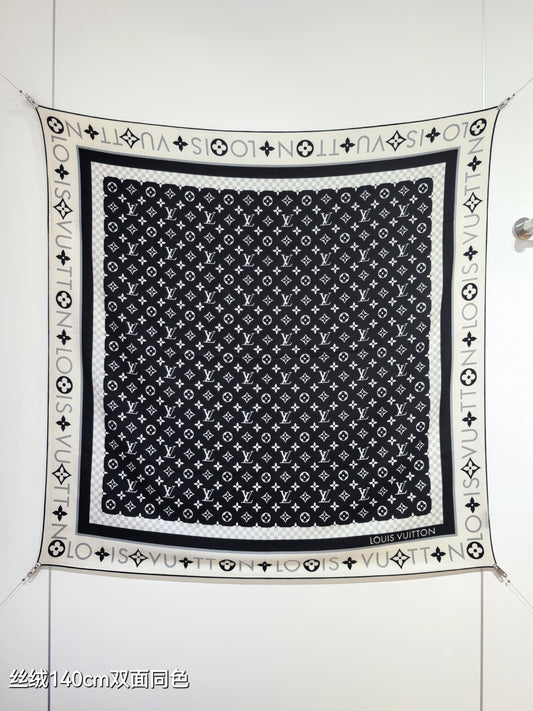 路L家-雙面同色 140x140cm 70%羊絨30%真絲