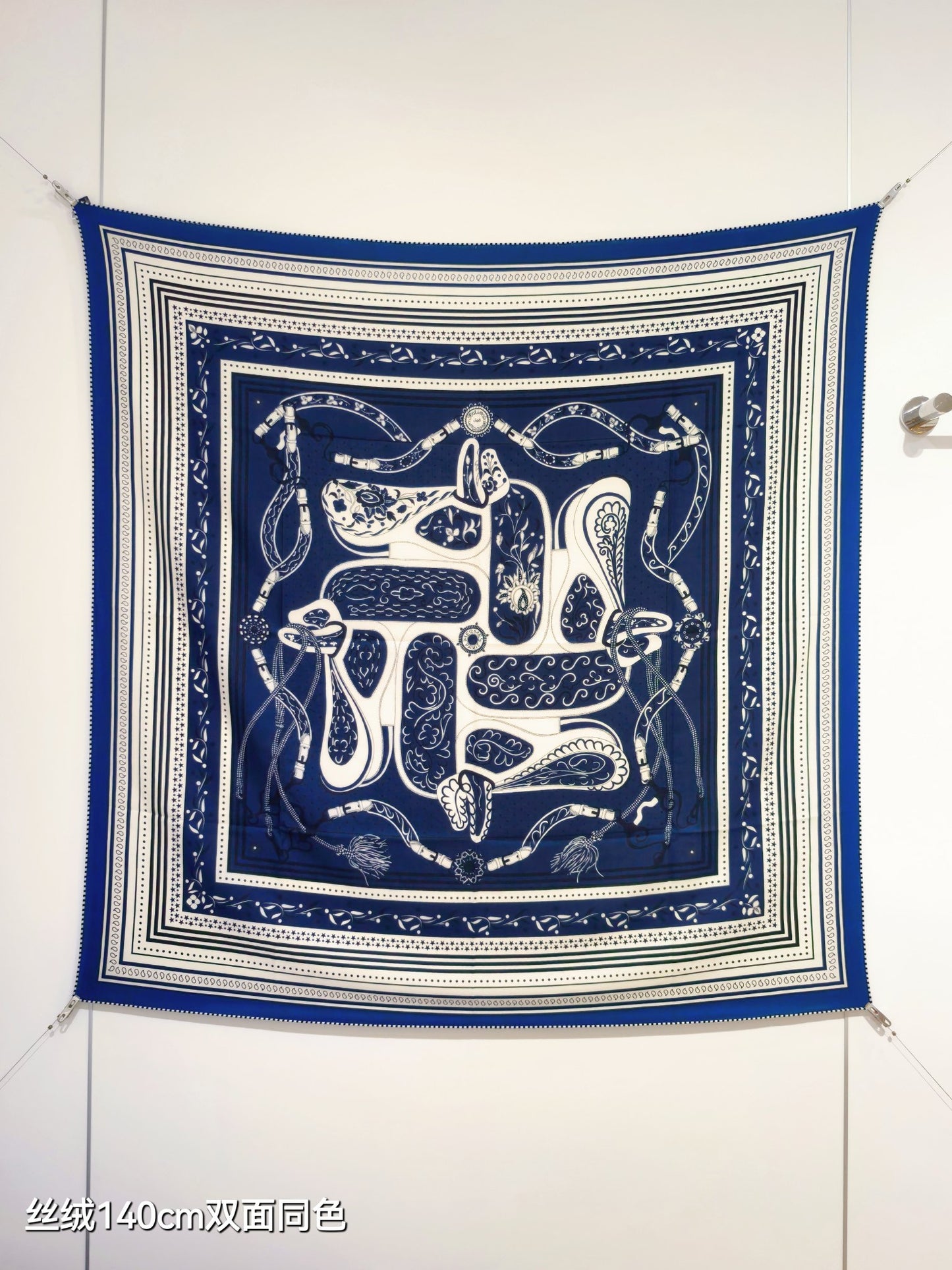 小愛款-雙面同色140x140cm 70%羊絨30%真絲