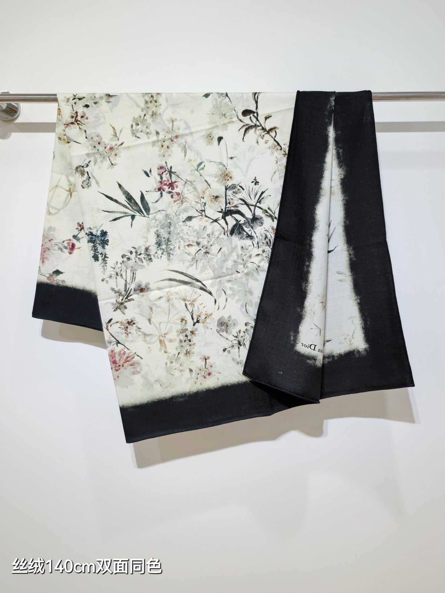 迪D家-雙面同色 140x140cm 70%羊絨30%真絲