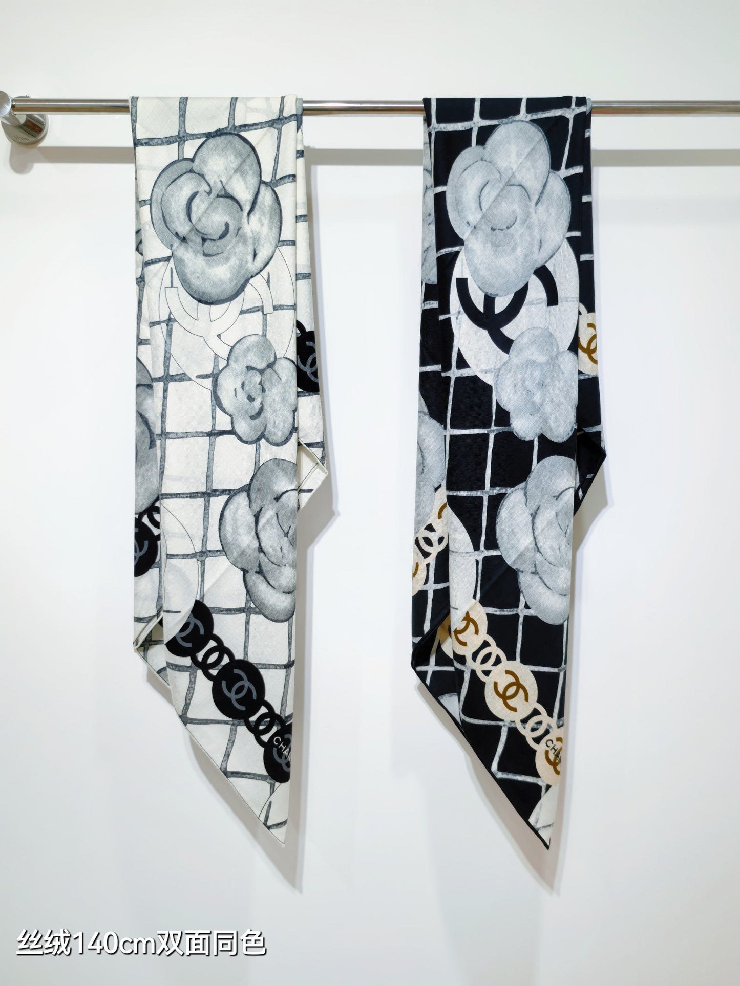 小香家-雙面同色140x140cm 70%羊絨30%真絲