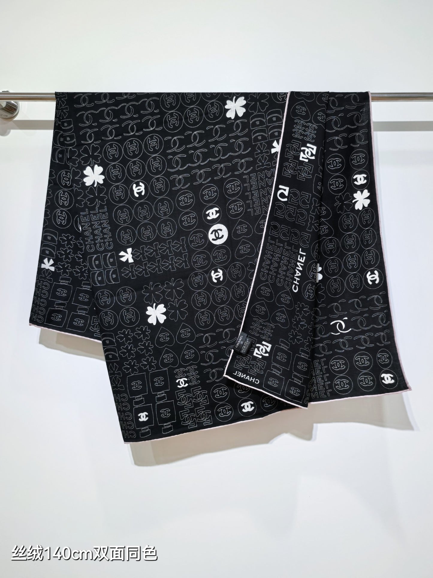 小香家-雙面同色 140x140cm 70%羊絨30%真絲