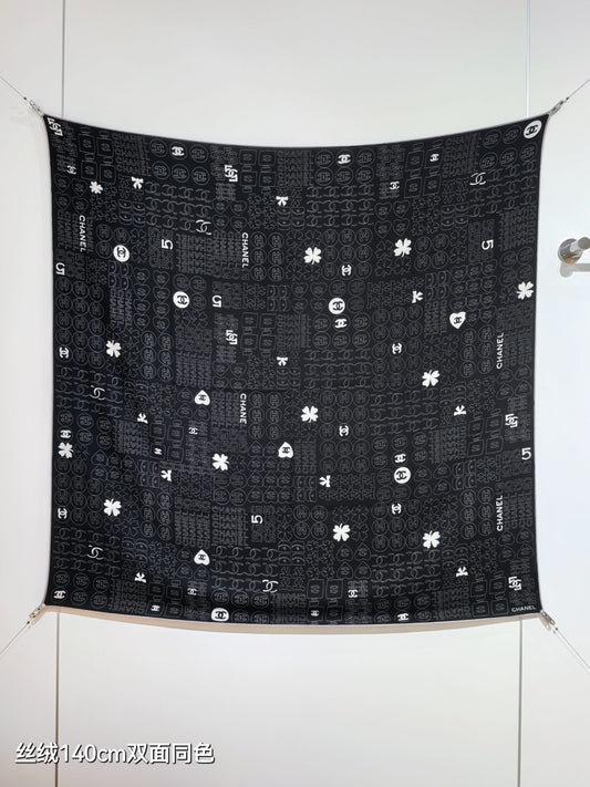小香家-雙面同色 140x140cm 70%羊絨30%真絲