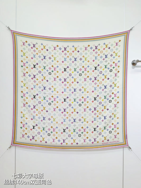 路L家-雙面同色 140x140cm 70%羊絨30%真絲