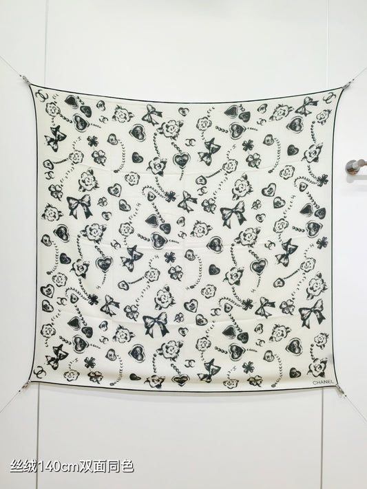 小香家-雙面同色 140x140cm 70%羊絨30%真絲